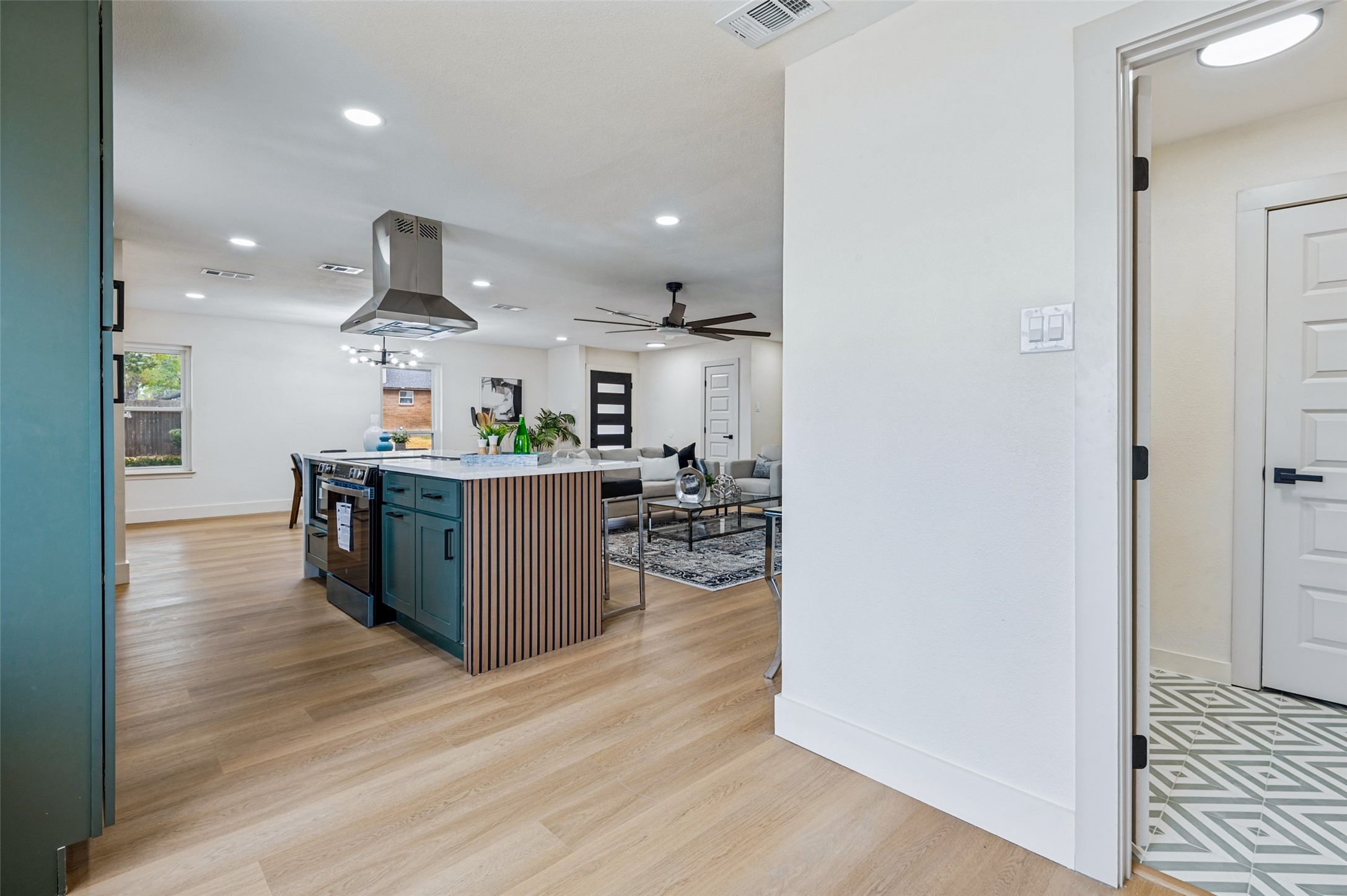 5445 Enderly Place