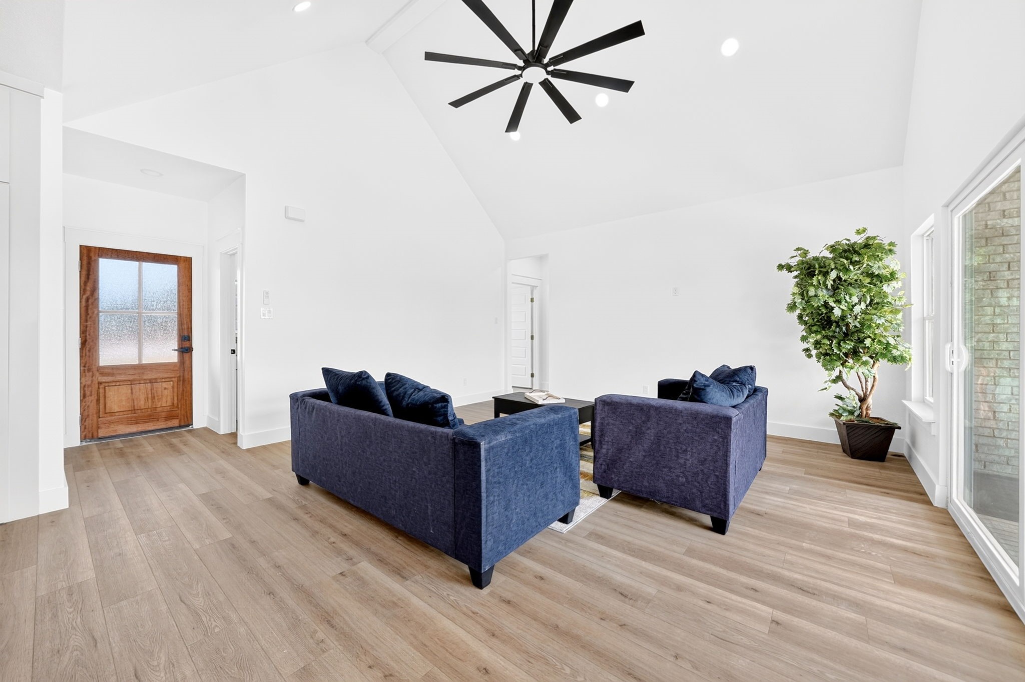 5731 Lewis Court