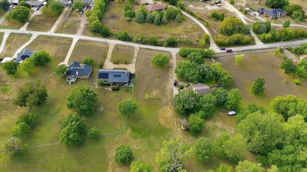 622 Chisholm Trail