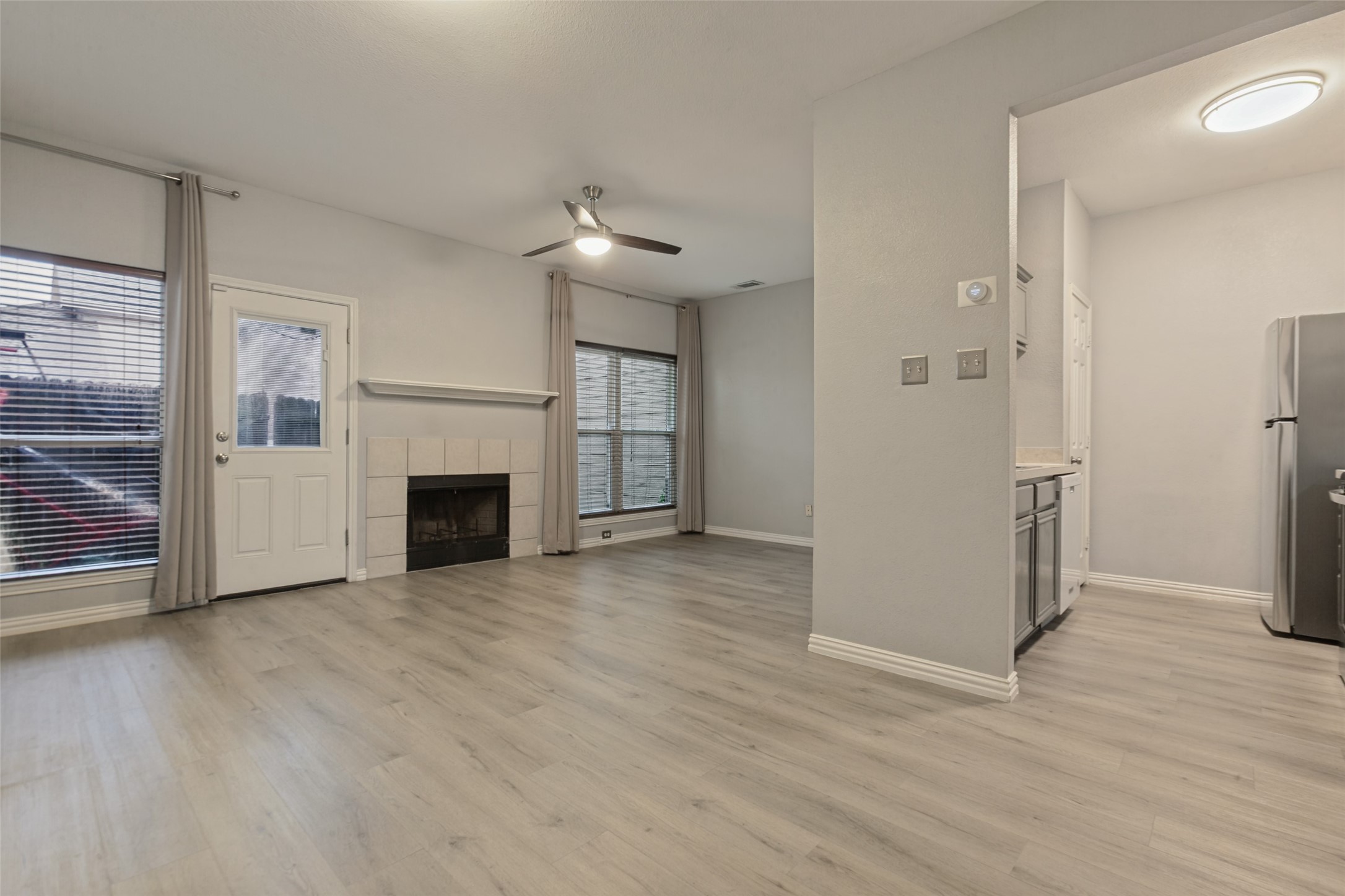 3815 Brandon Park Drive
