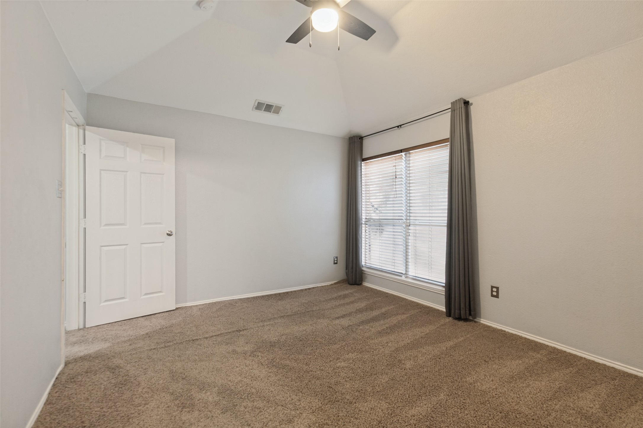 3815 Brandon Park Drive