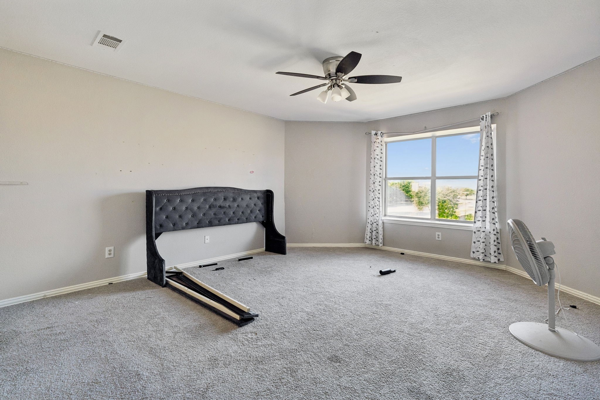 3601 Charleston Drive