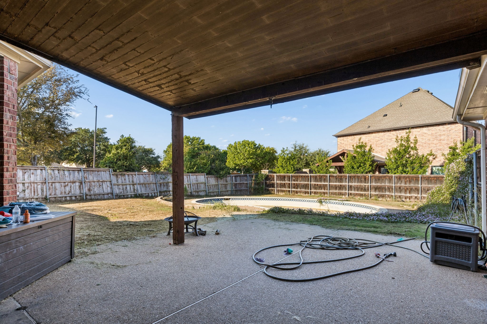 3601 Charleston Drive