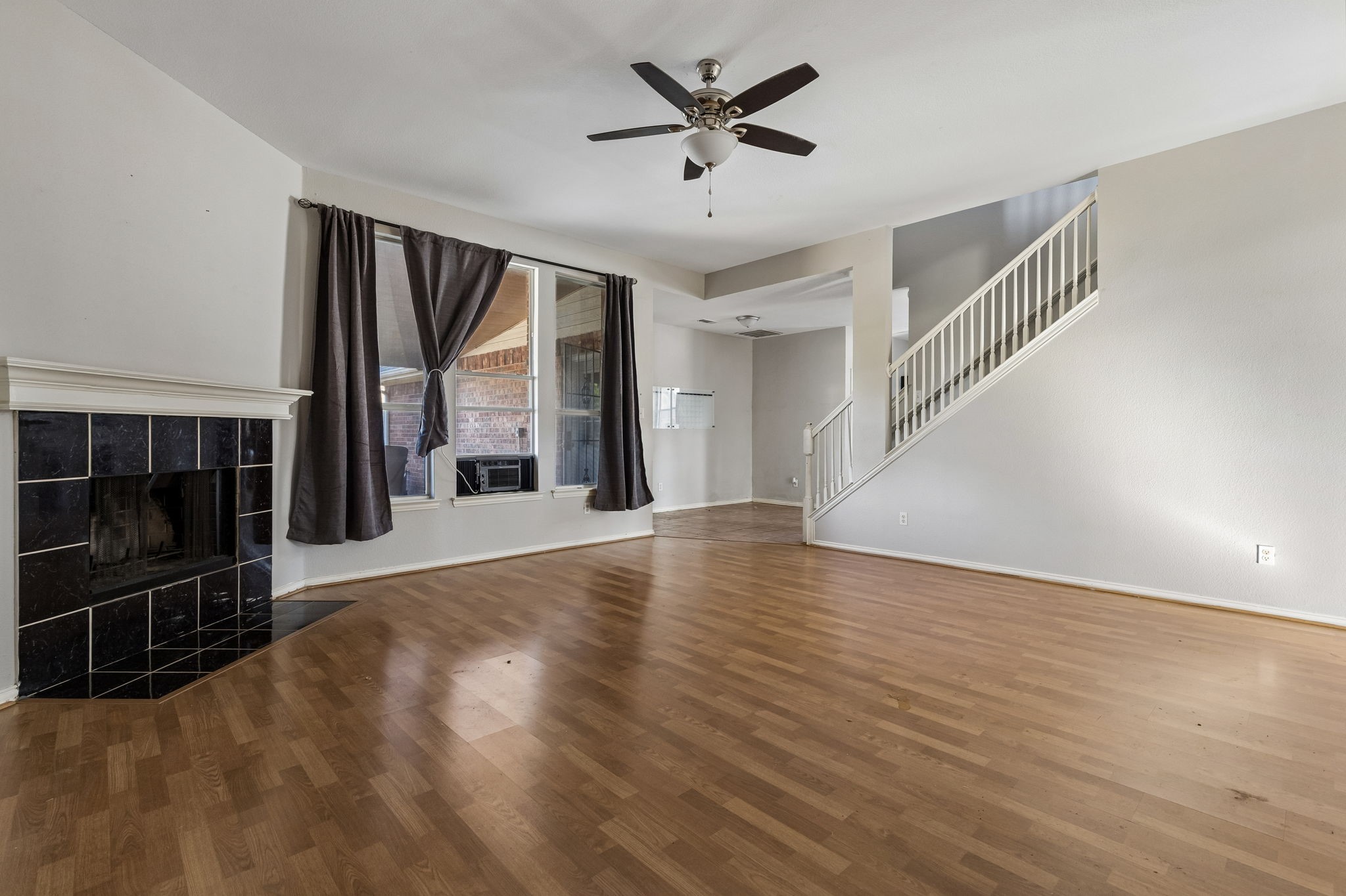 3601 Charleston Drive