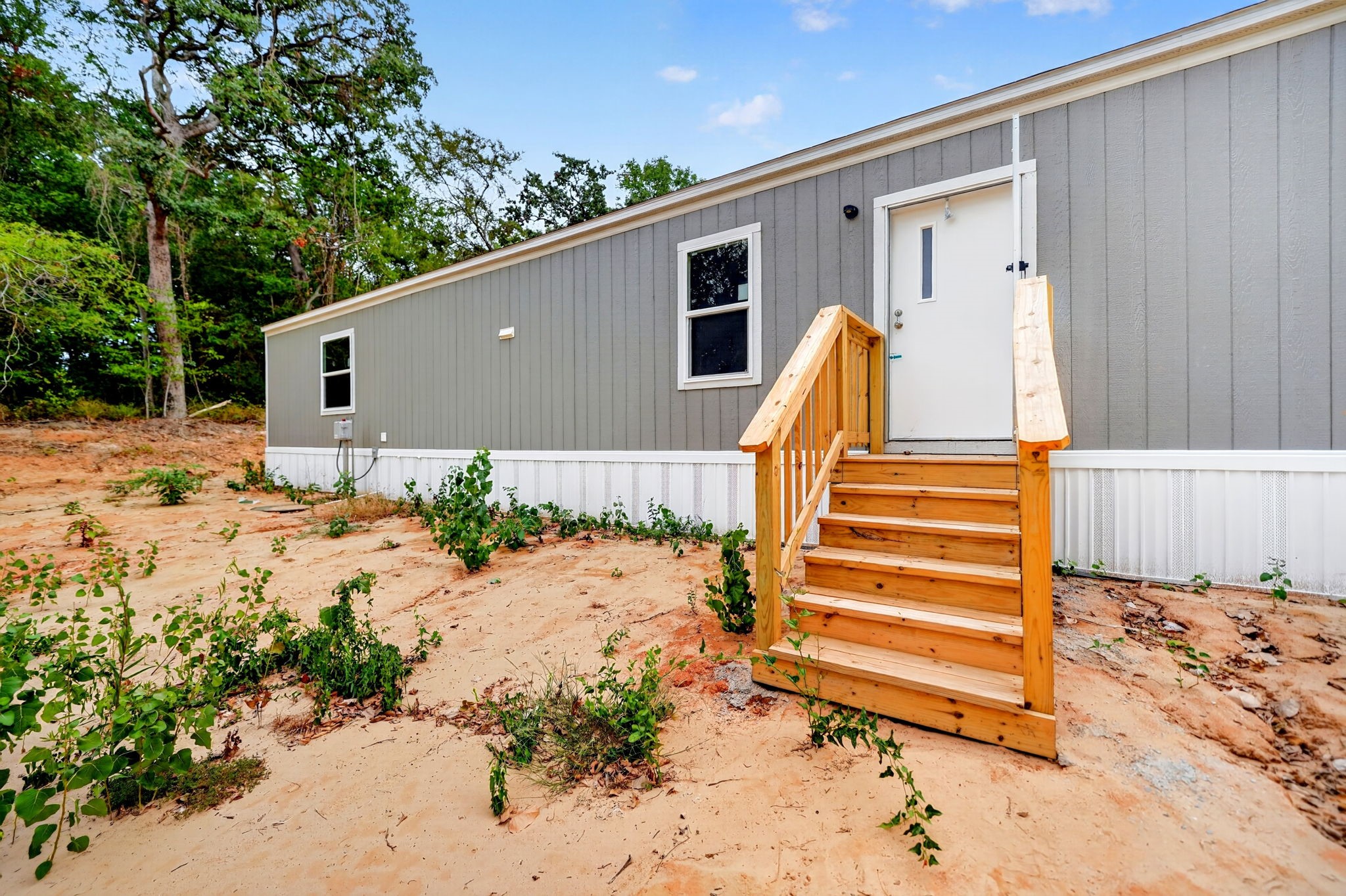 216 W Acres Road