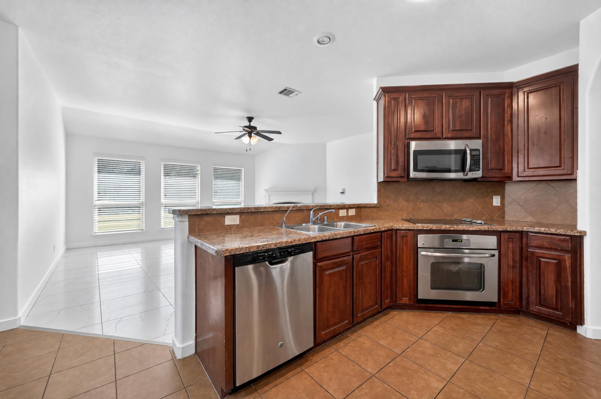 1048 Mercury Drive