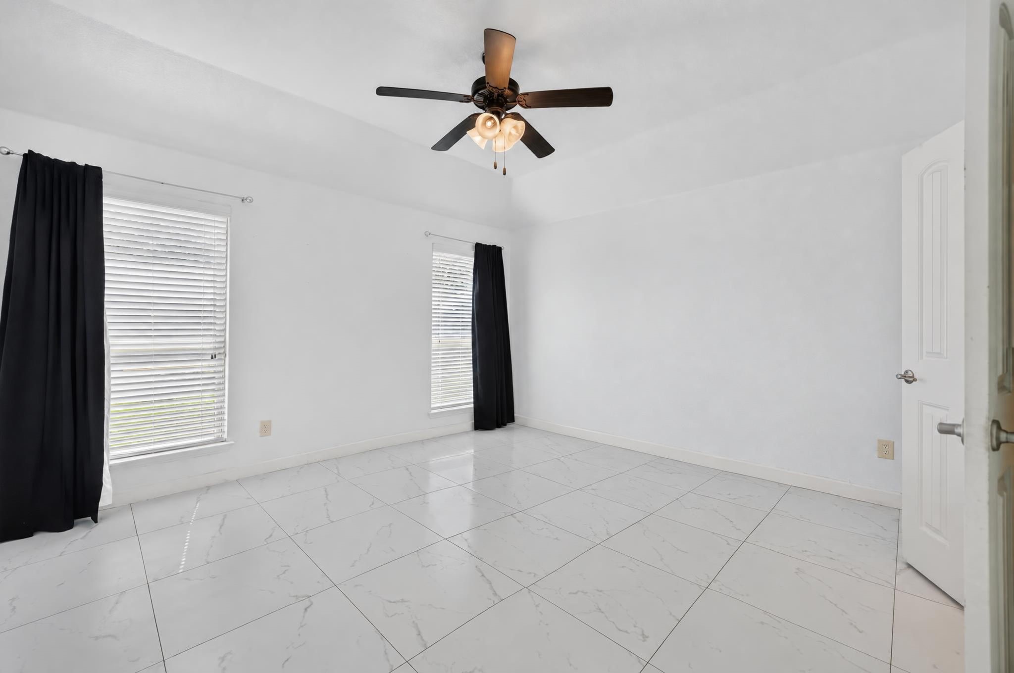 1048 Mercury Drive