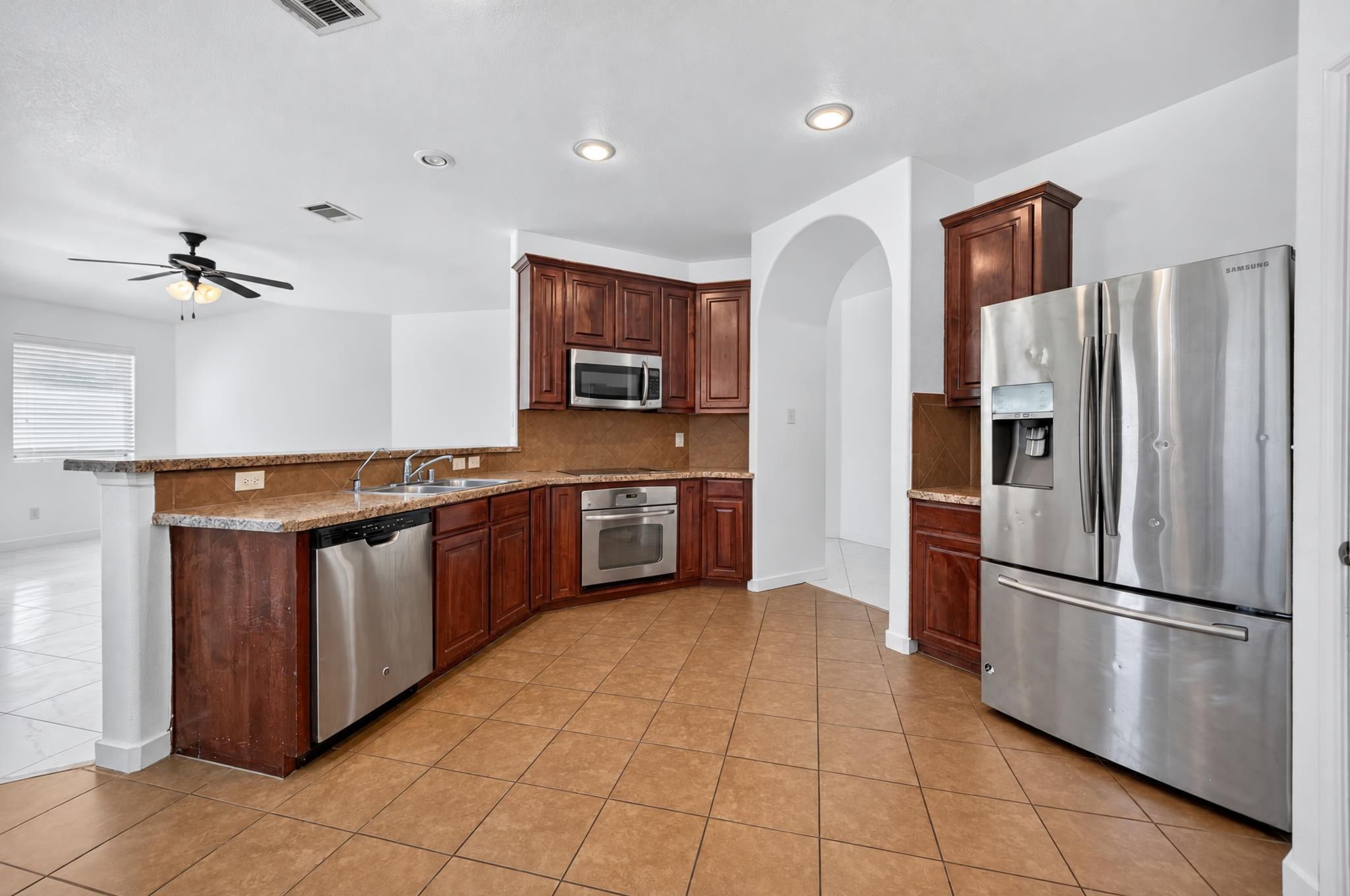 1048 Mercury Drive