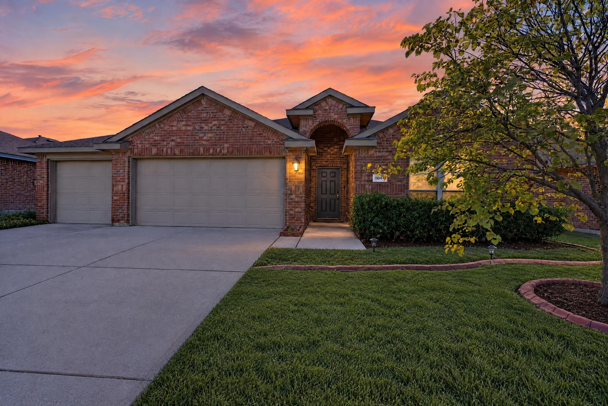 1048 Mercury Drive