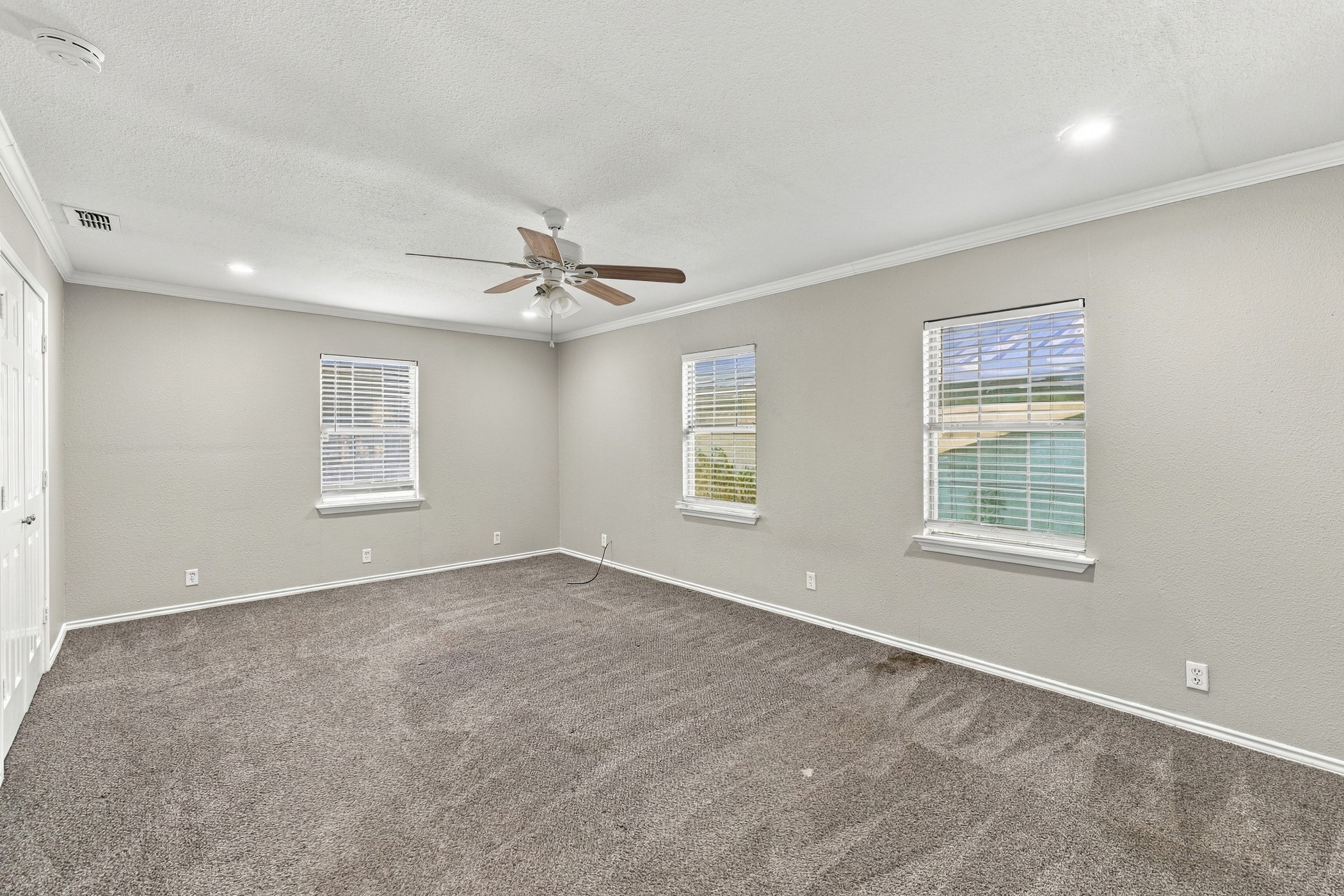 2611 Horne Circle