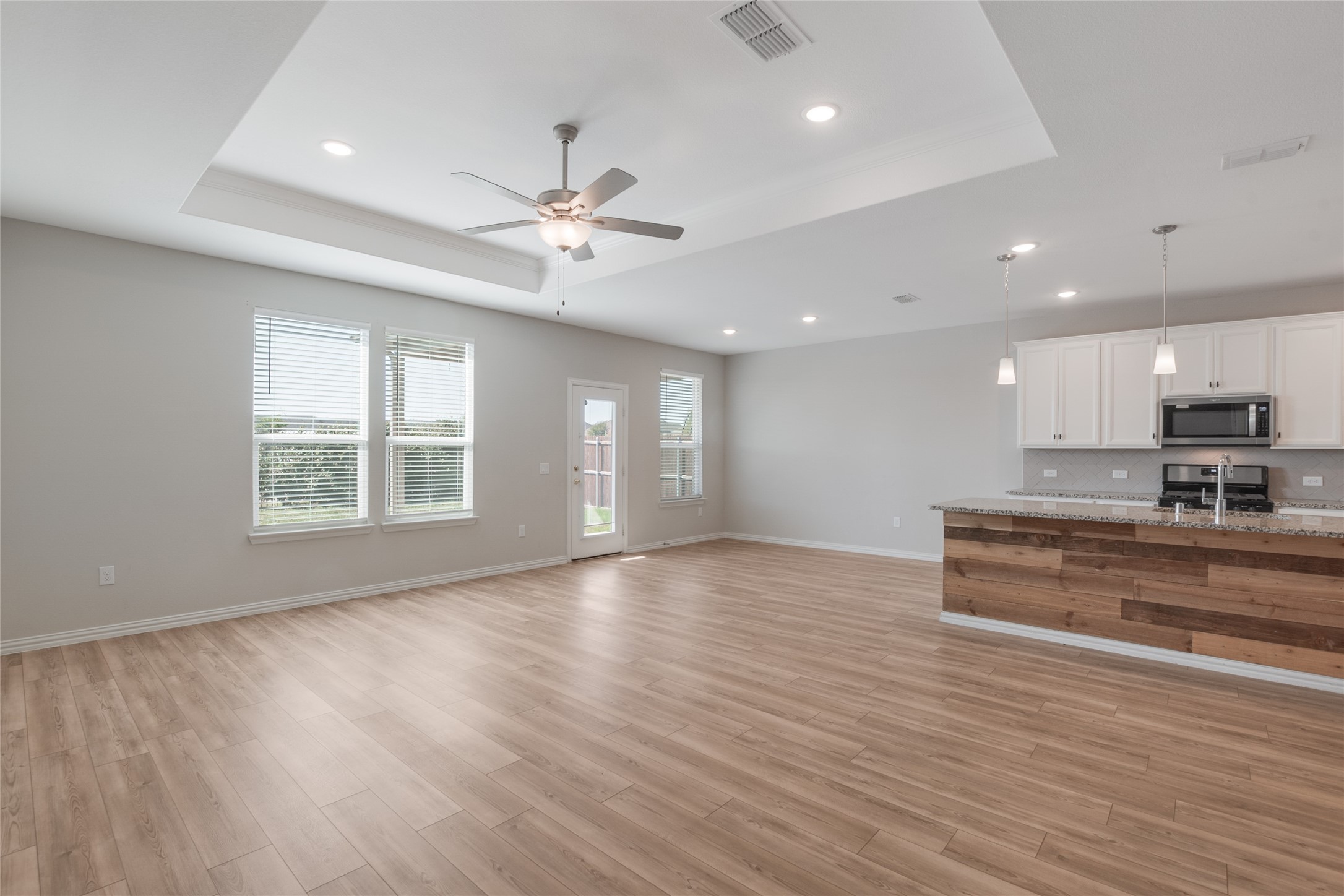 215 Hadley Lane