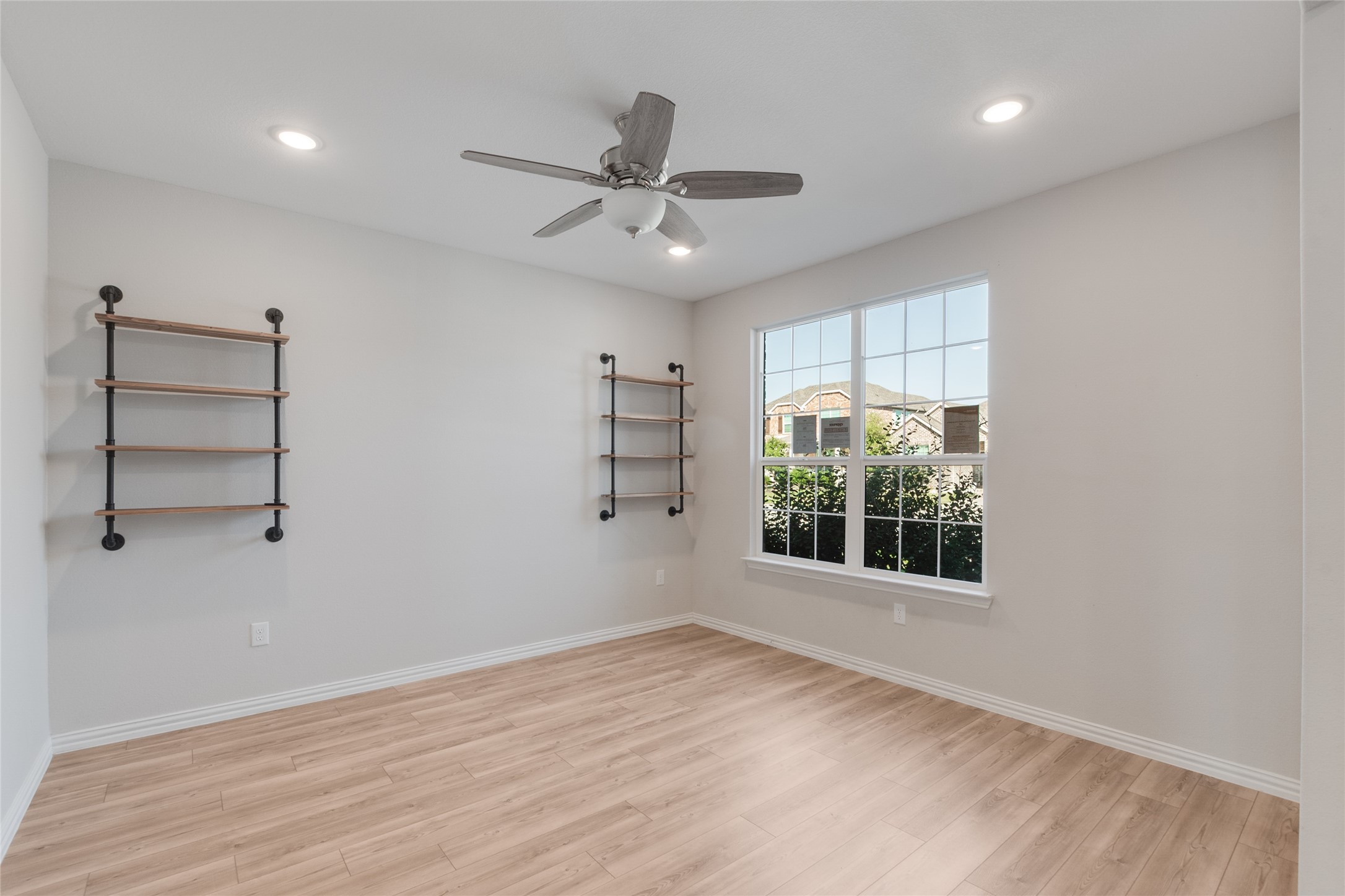 215 Hadley Lane