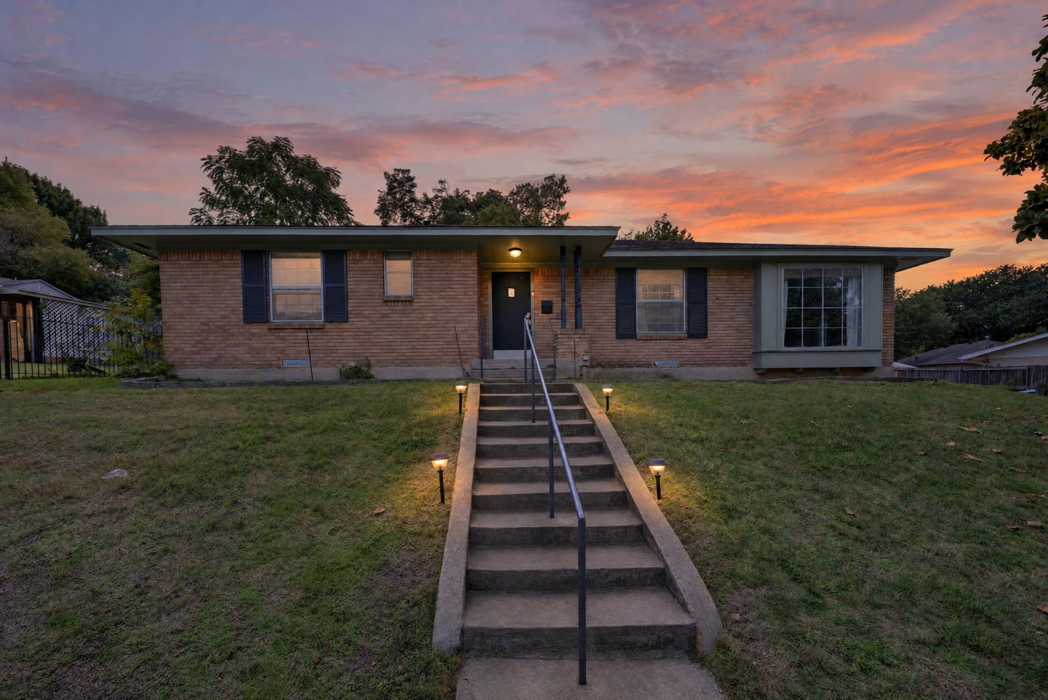 8150 Hunnicut Road