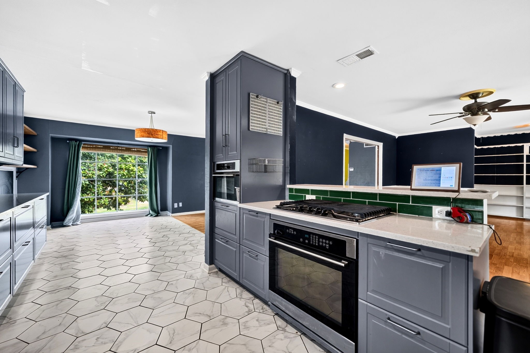 8150 Hunnicut Road