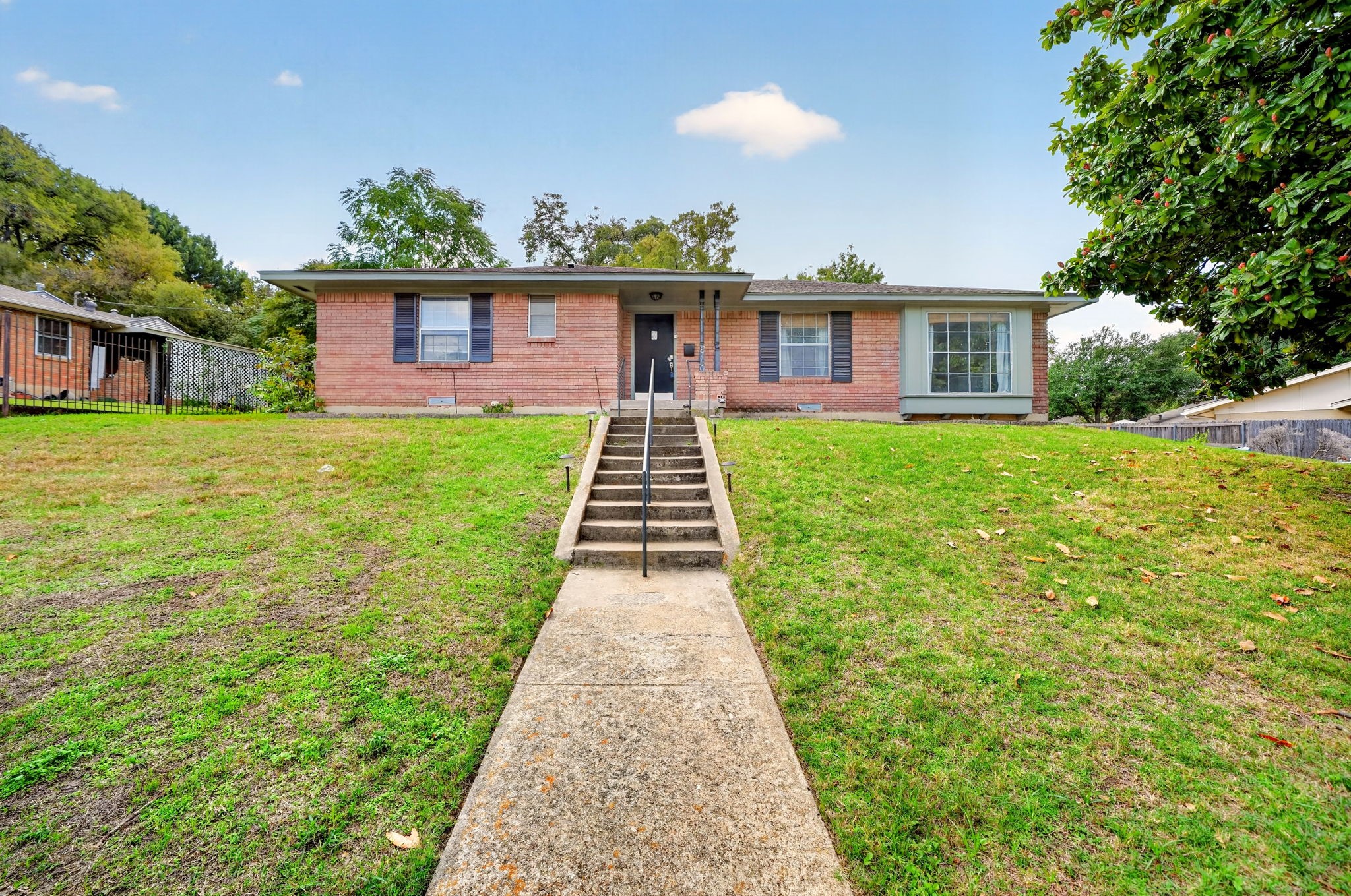 8150 Hunnicut Road