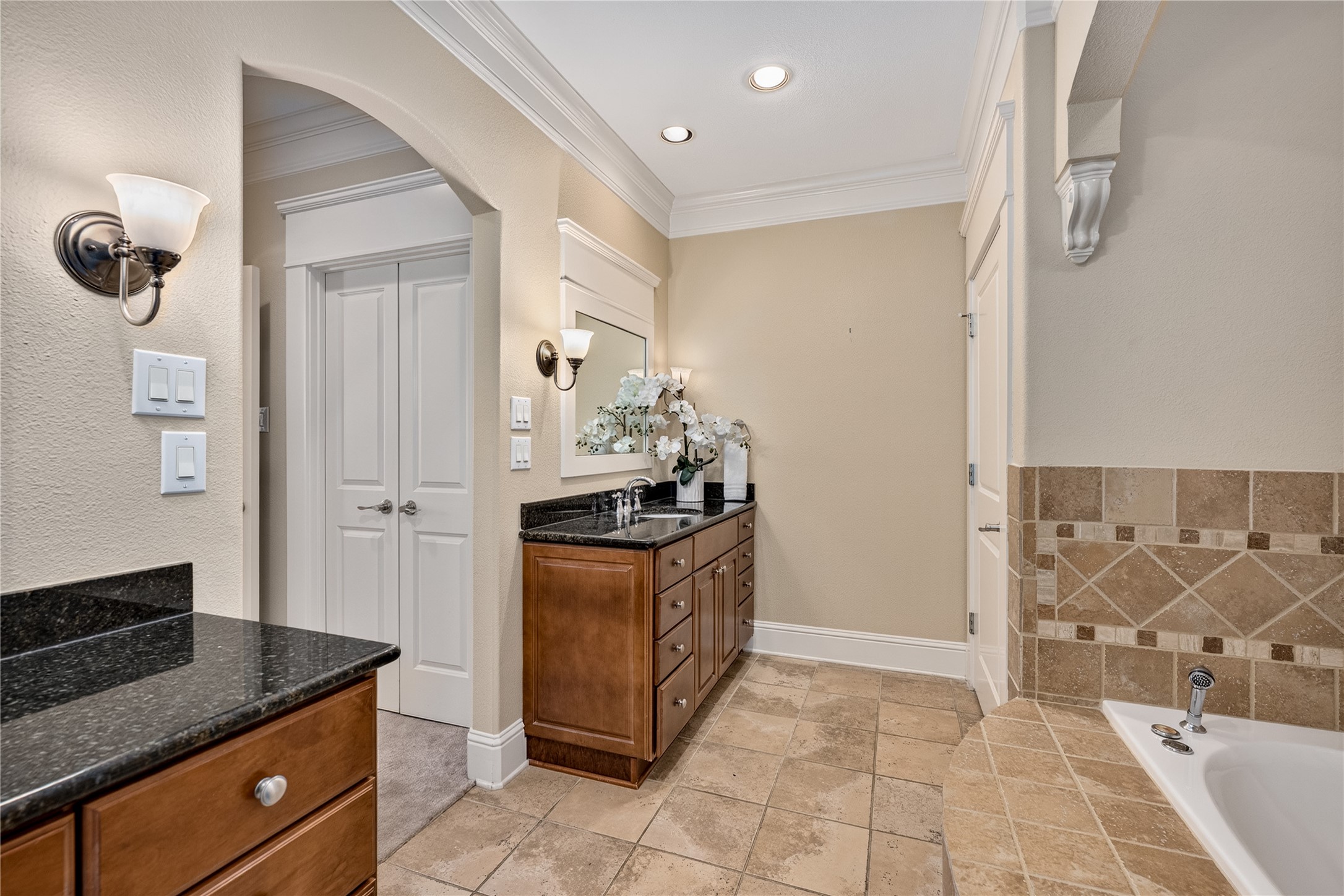 8820 Dewland Drive 3204