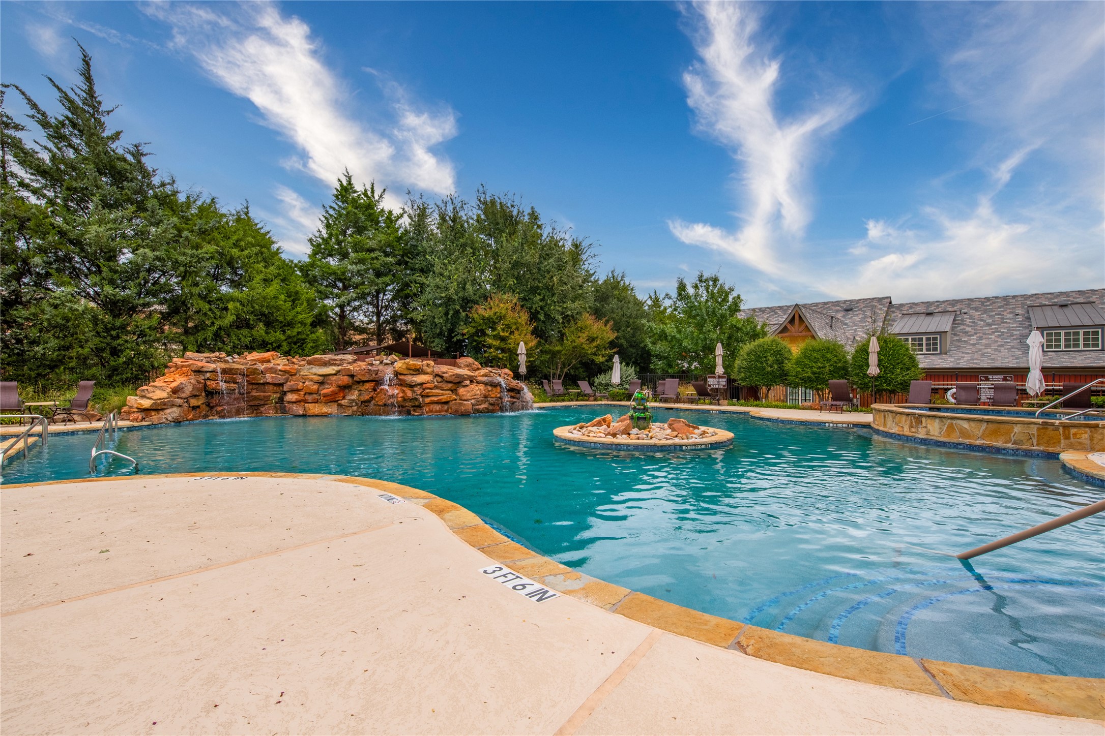 8820 Dewland Drive 3204