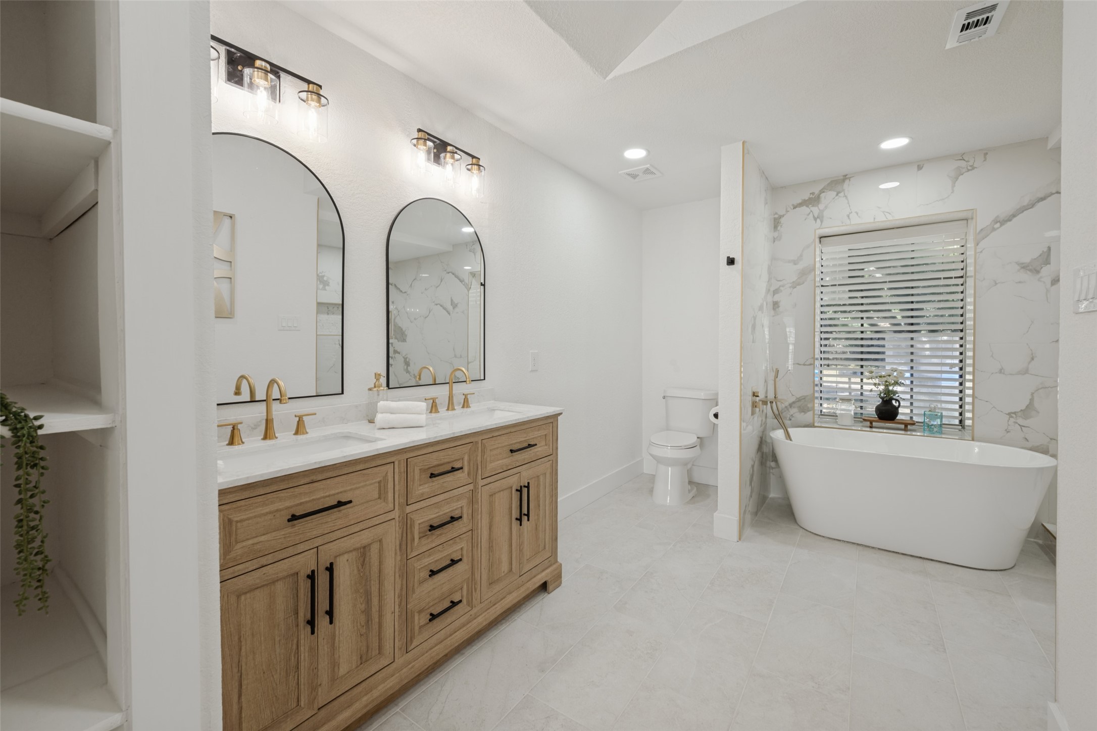 3713 Ashley Lane