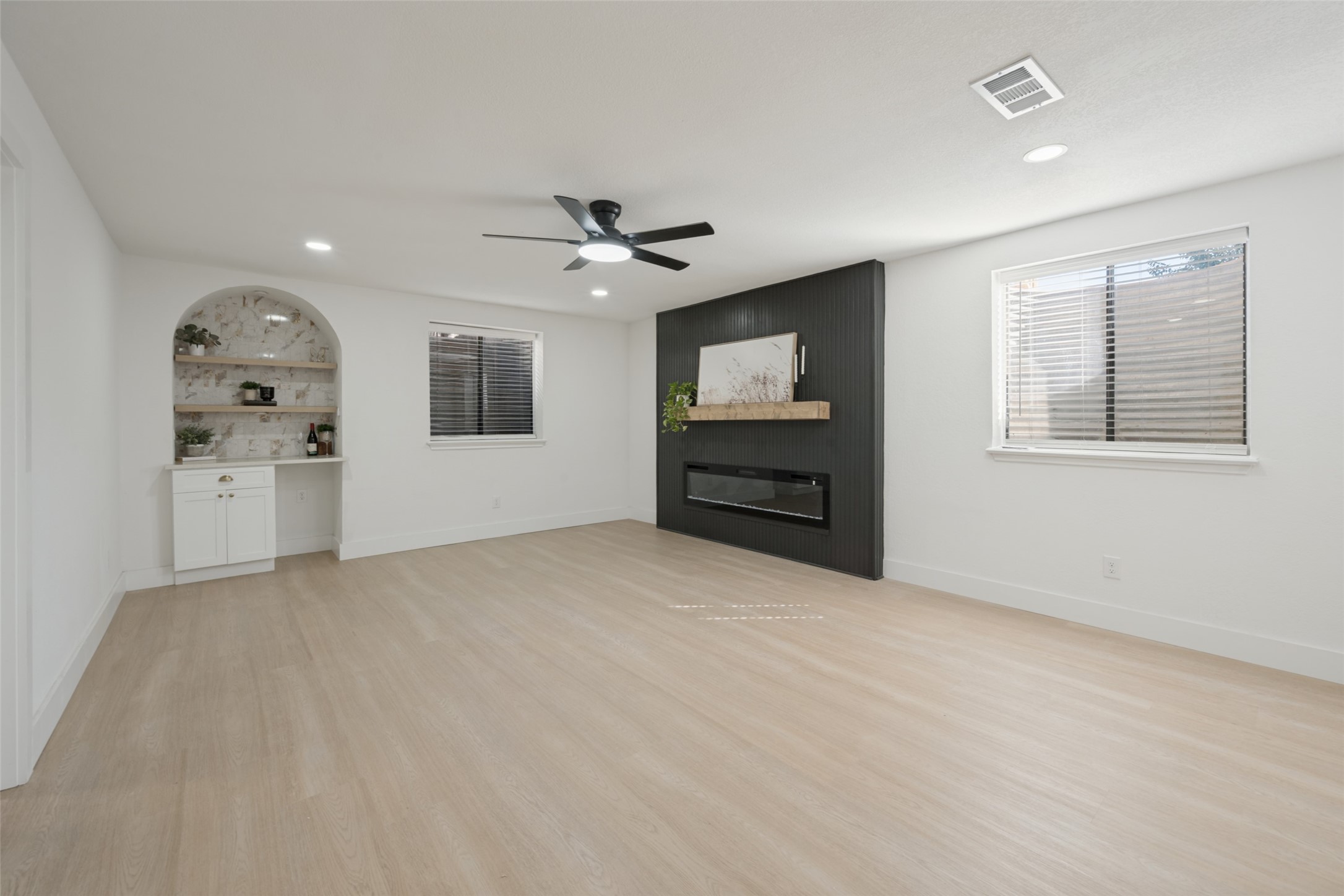3713 Ashley Lane