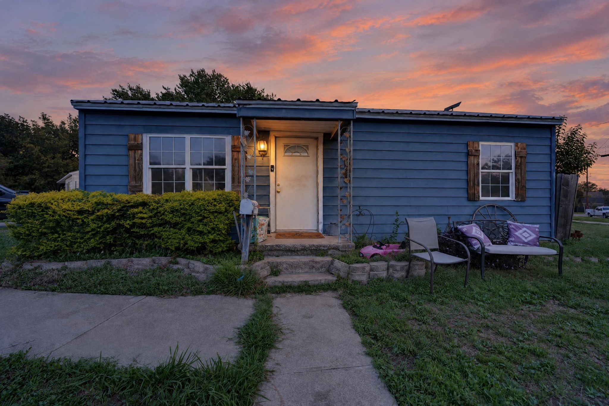 318 Charles Drive