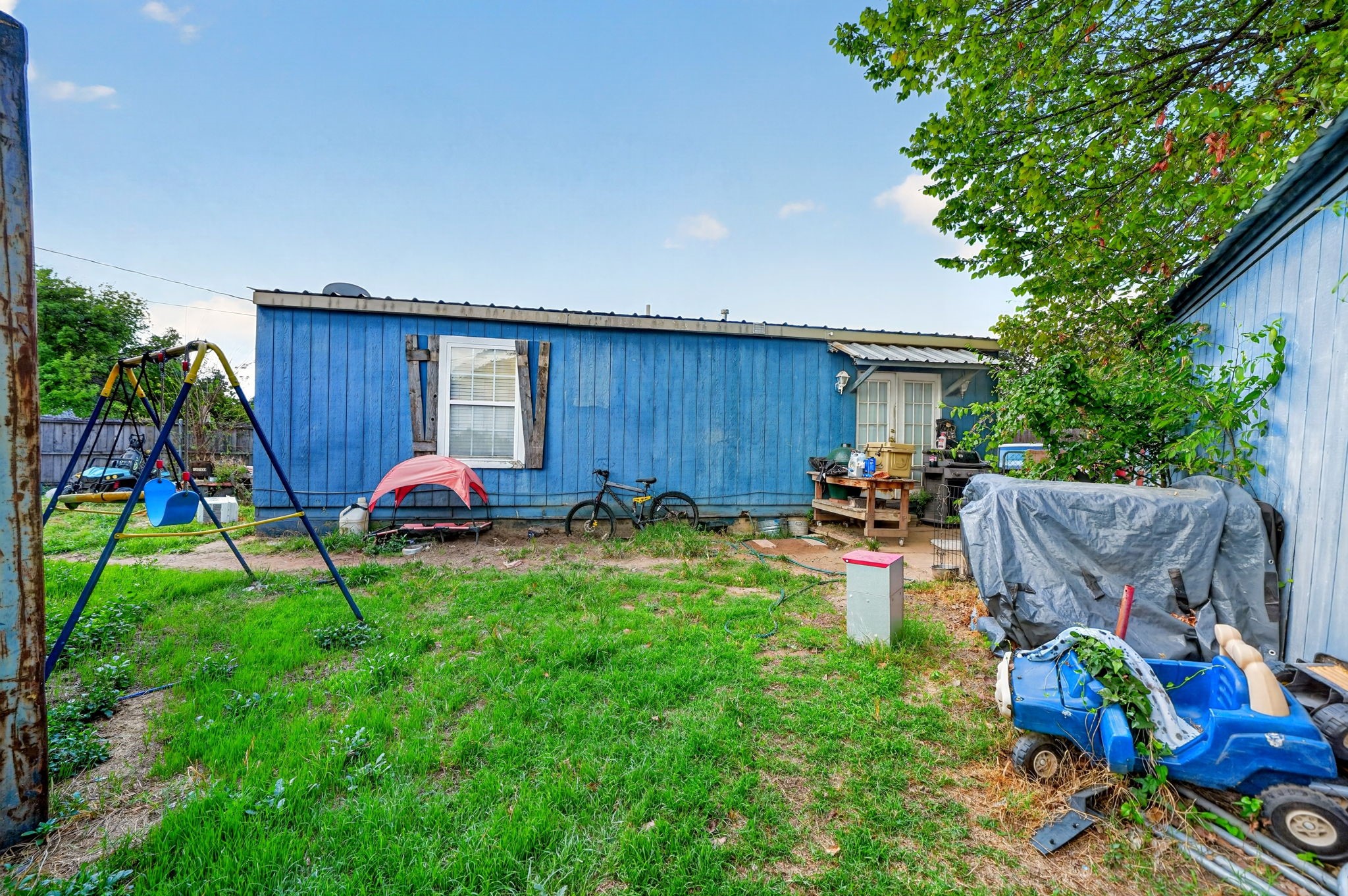 318 Charles Drive
