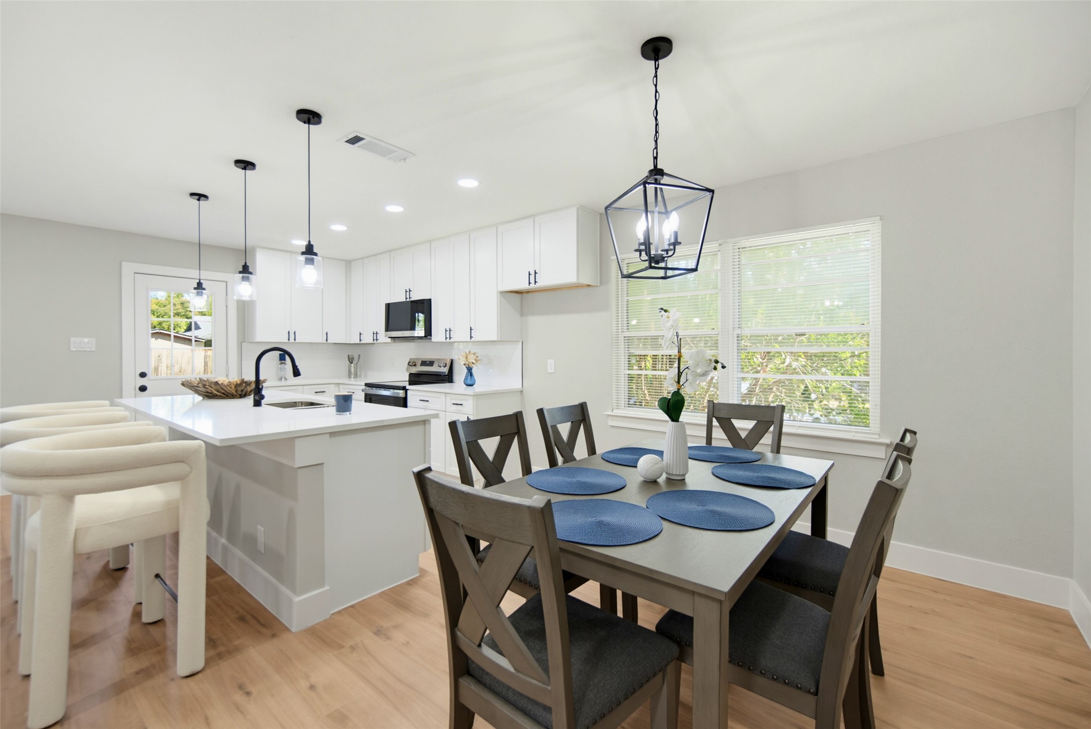 3049 Latham Drive