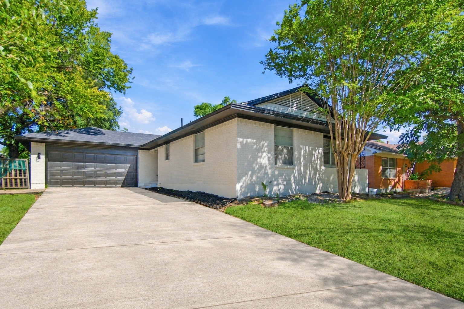 3049 Latham Drive