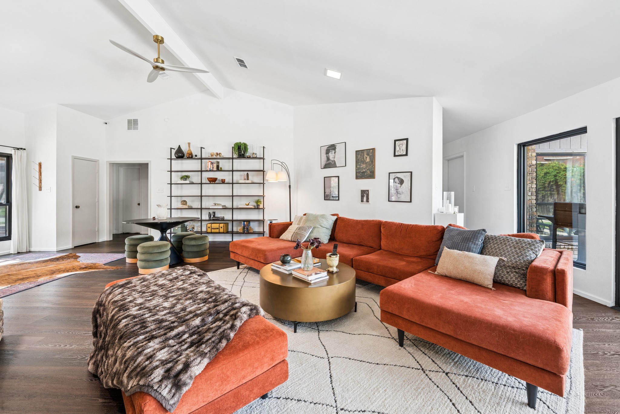 1905 Reverchon Drive