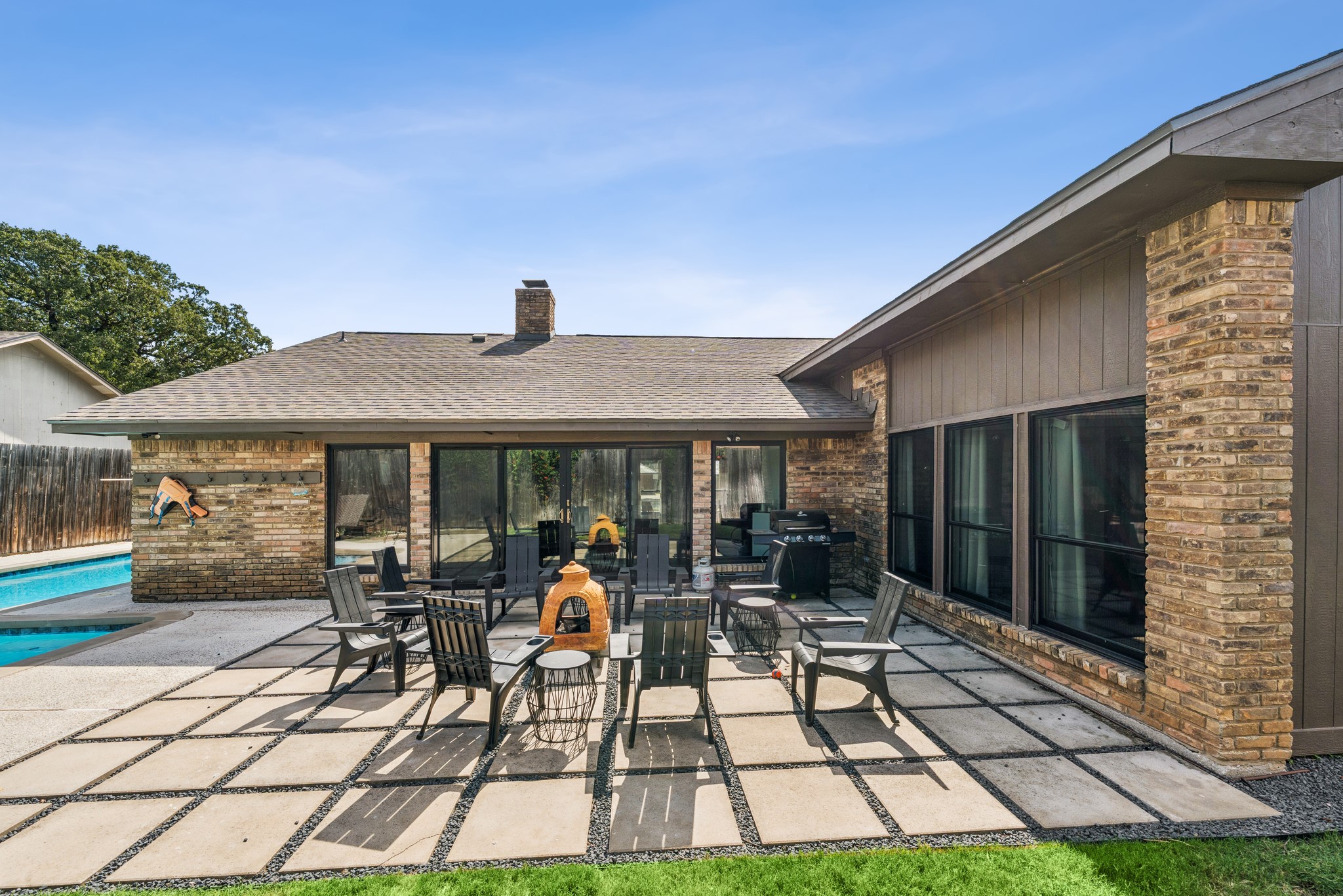 1905 Reverchon Drive