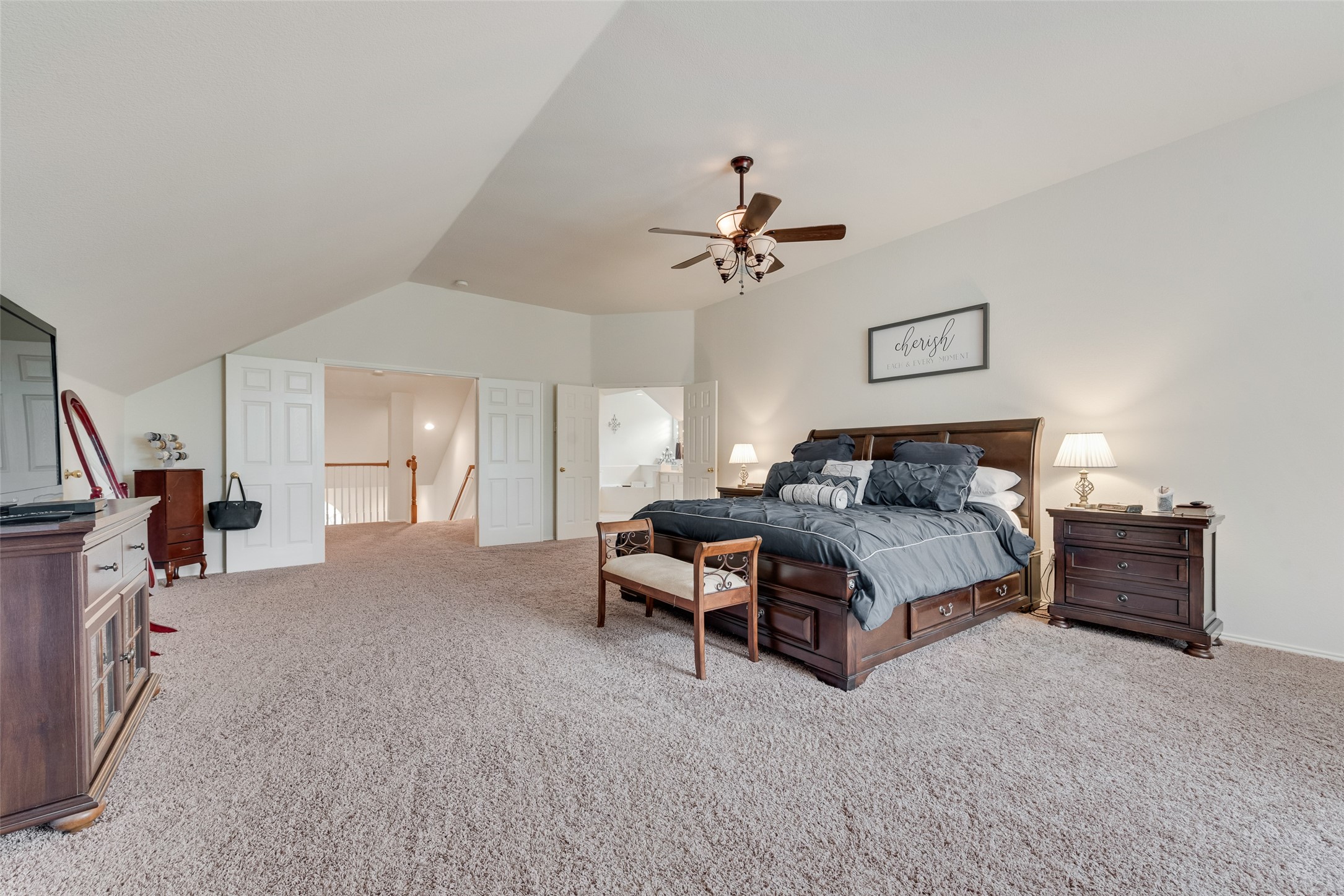 148 Oakbluff Drive