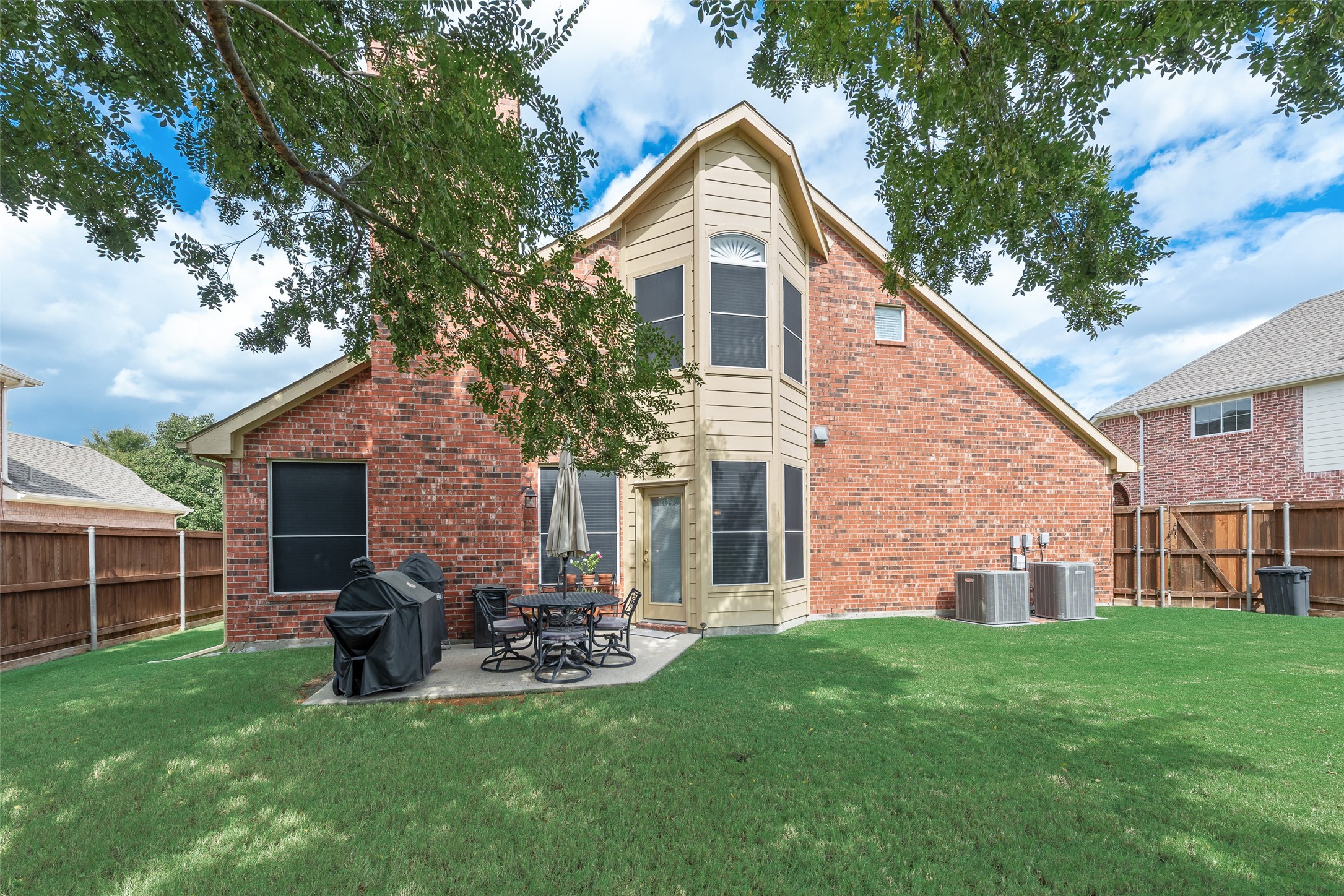148 Oakbluff Drive