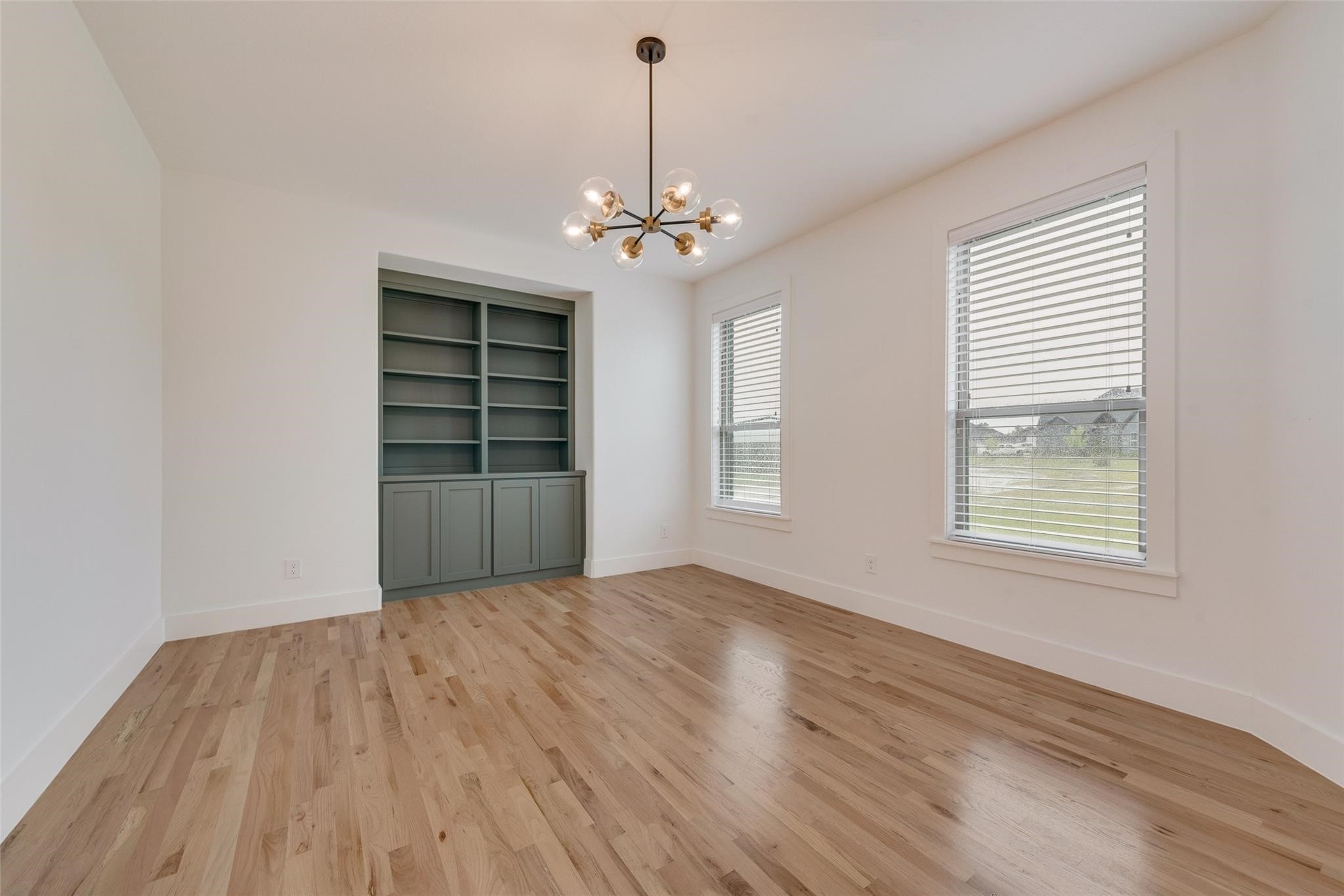 1001 Devoss Court