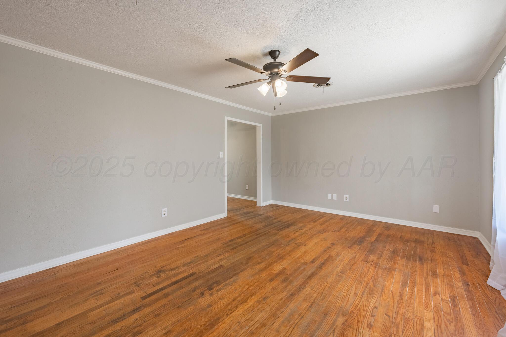 4014 S LIPSCOMB Street