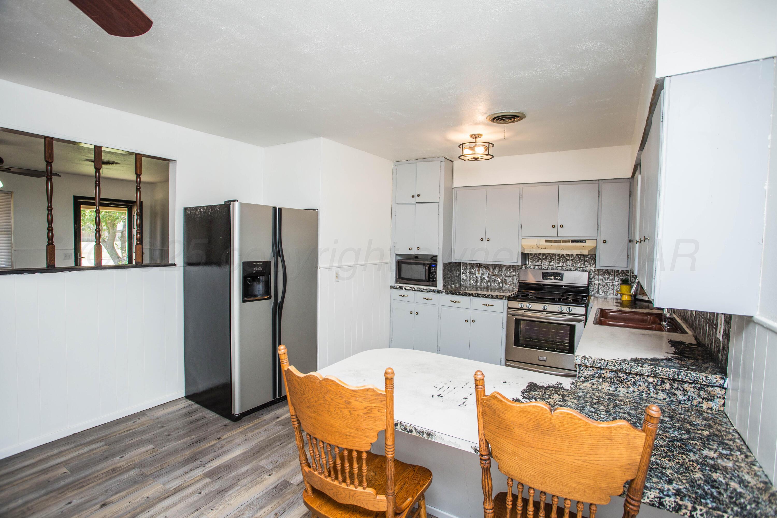 1016 NW NW 11th Street