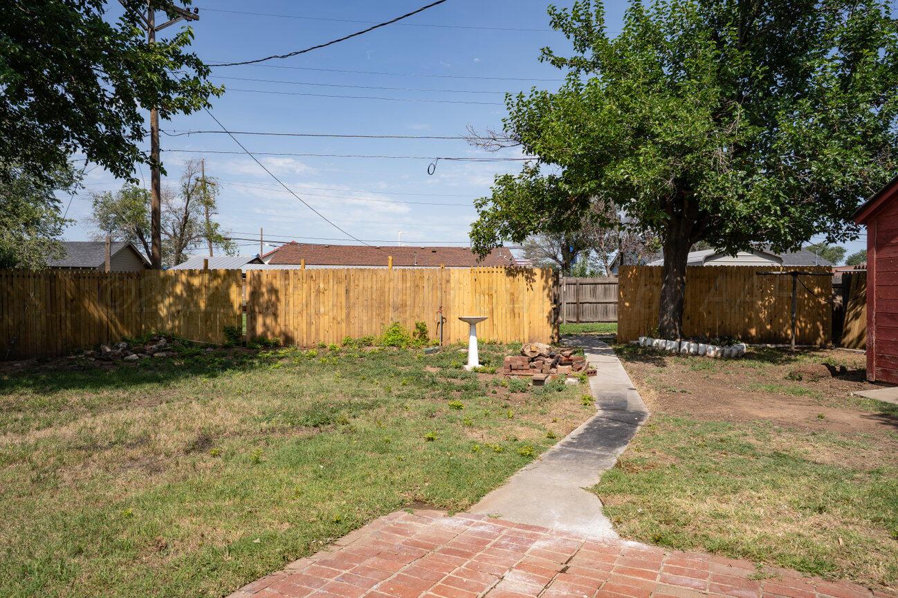 1802 CHAMA Street