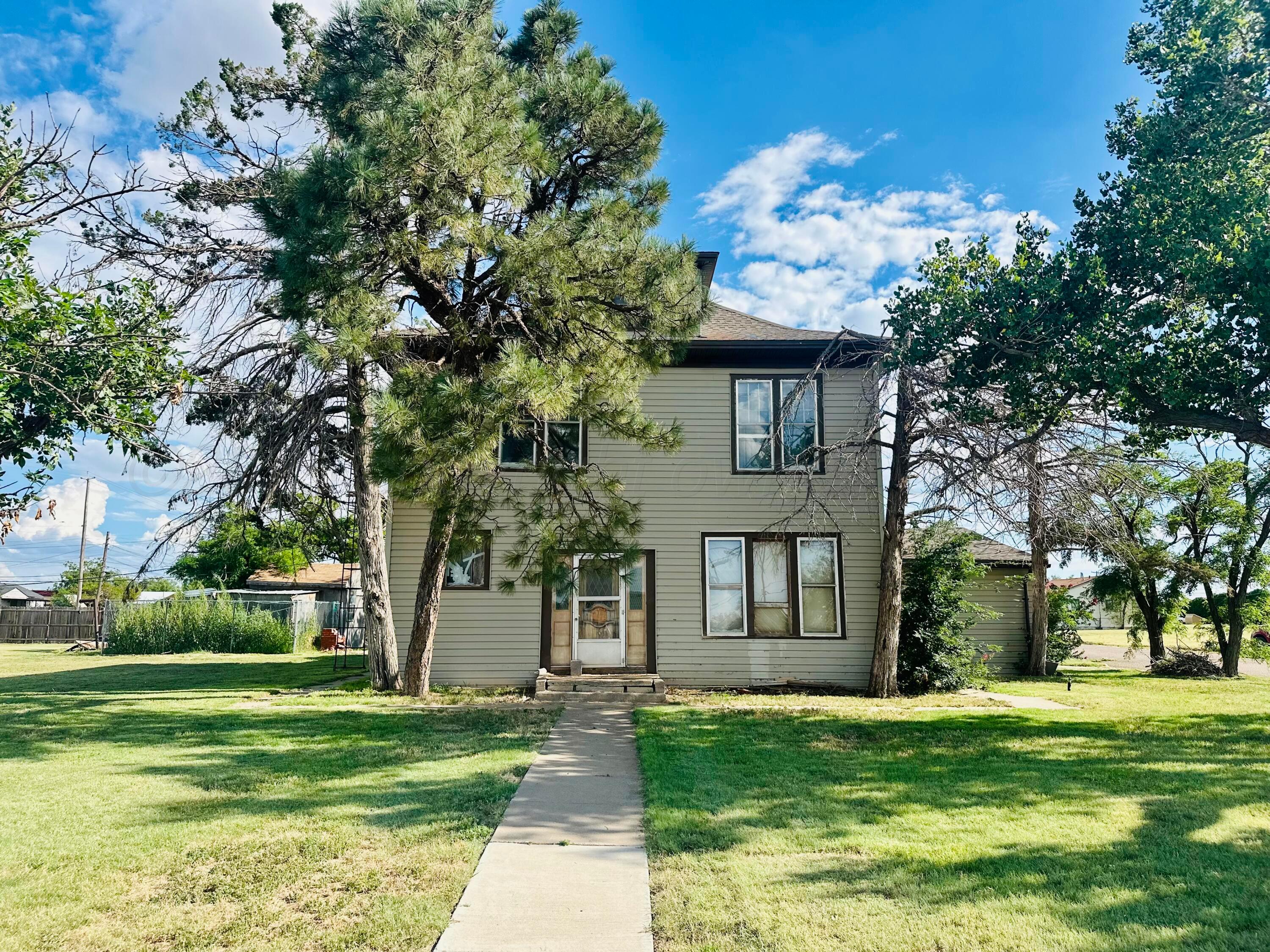 402 NE 6th Street