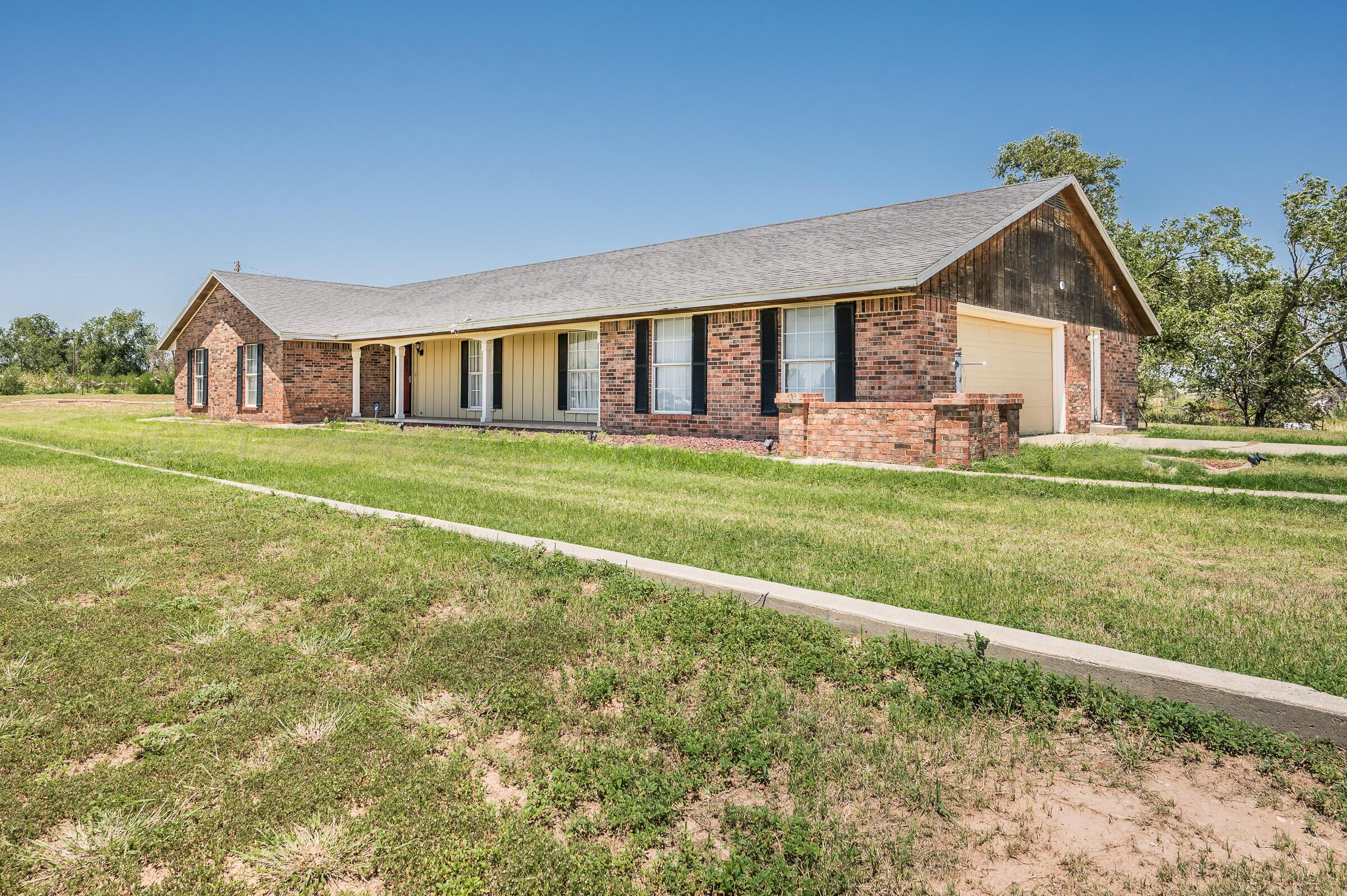 100 BERRY Avenue