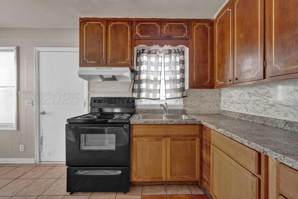 108 SPRUCE Avenue