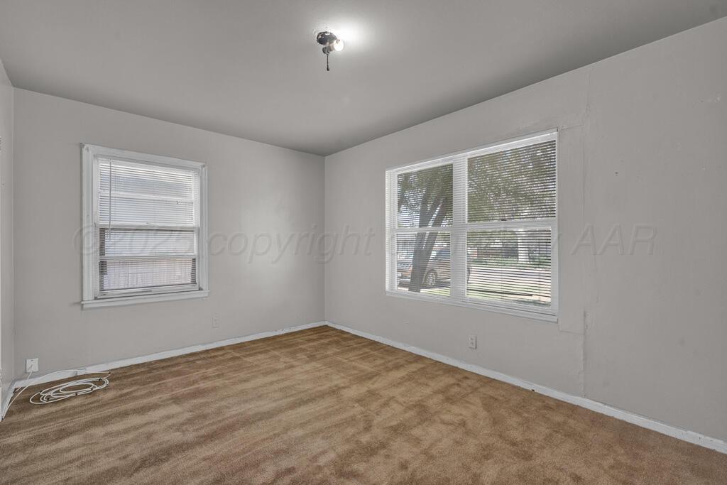 108 SPRUCE Avenue