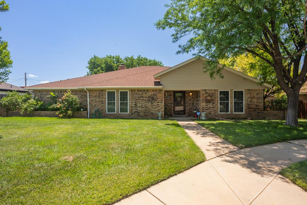 5105 BLACK OAK Drive