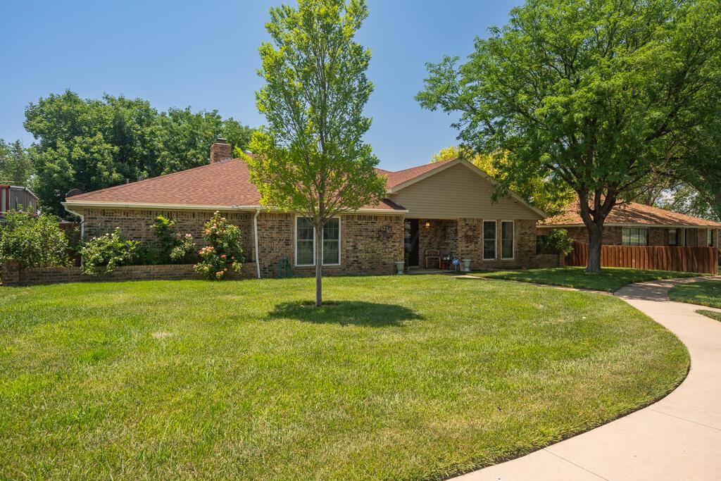 5105 BLACK OAK Drive