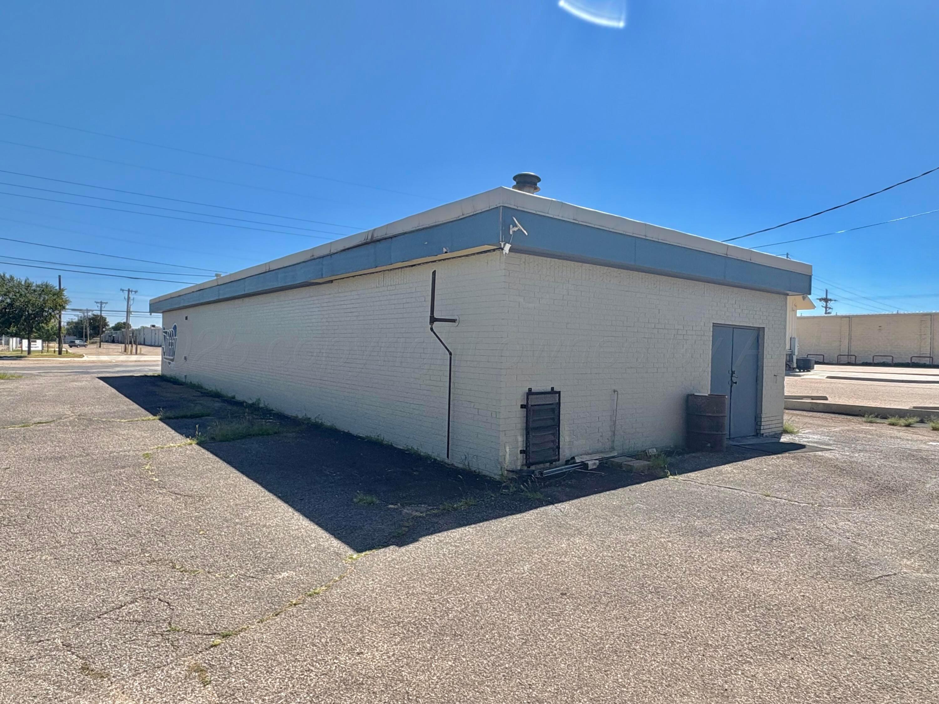 2500 ROSS OSAGE Street