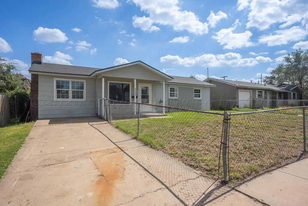 2406 N WILSON Street