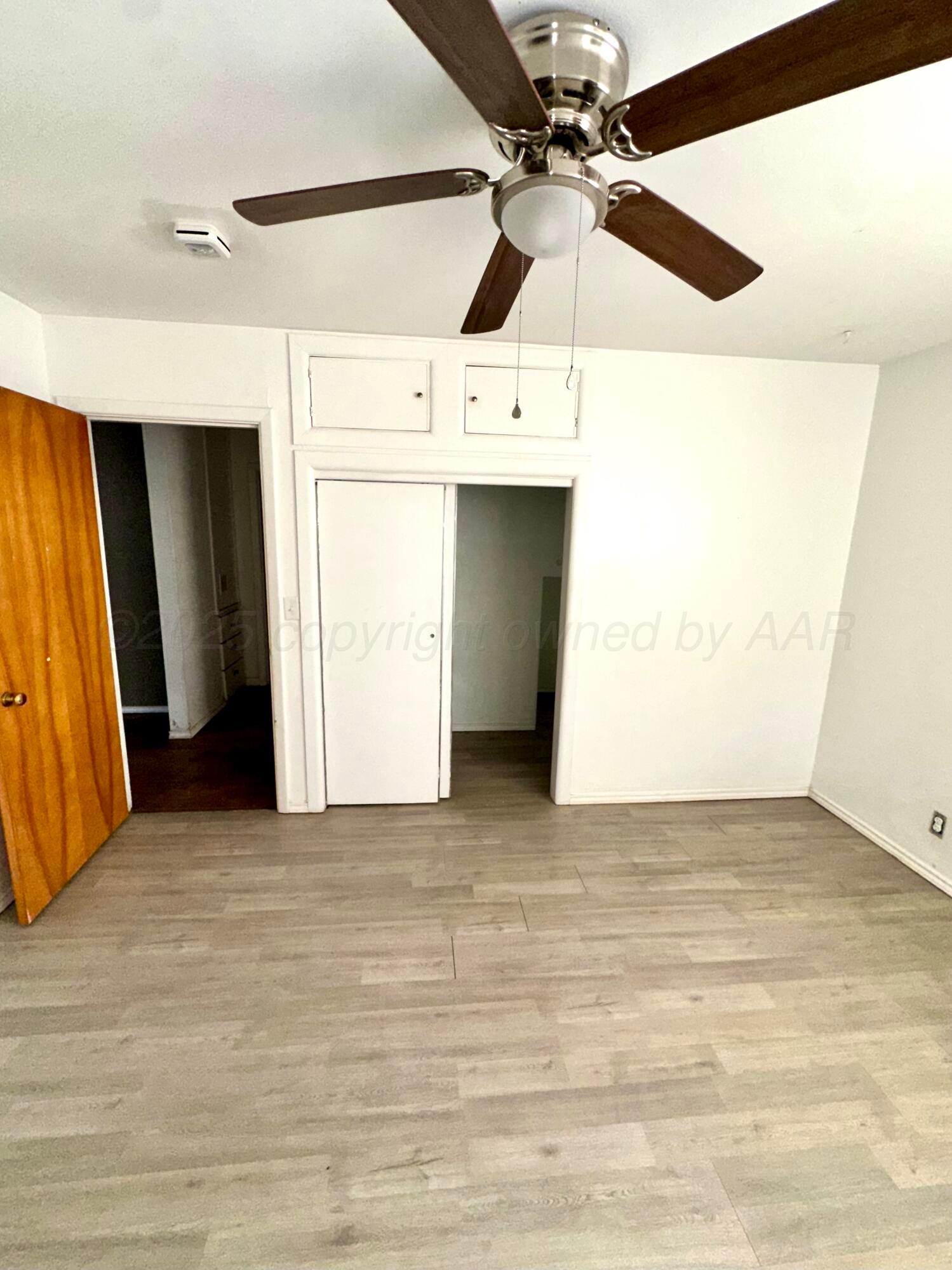 300 N Briscoe Avenue