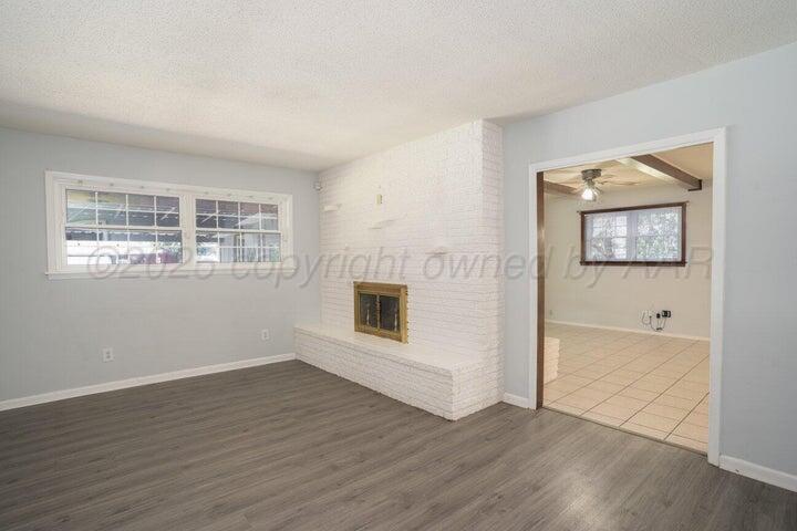 5205 SHEPHERD Avenue