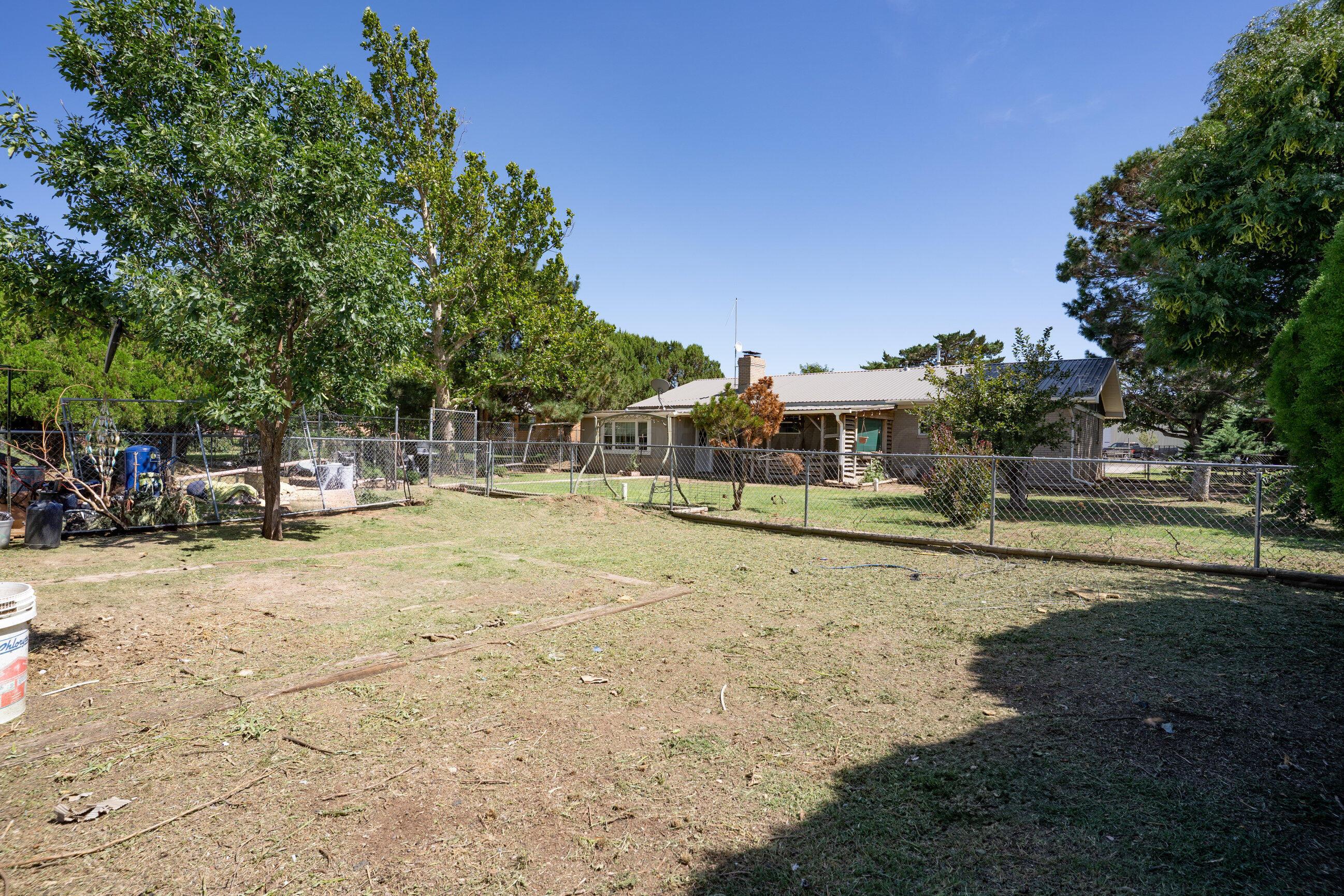 5205 SHEPHERD Avenue