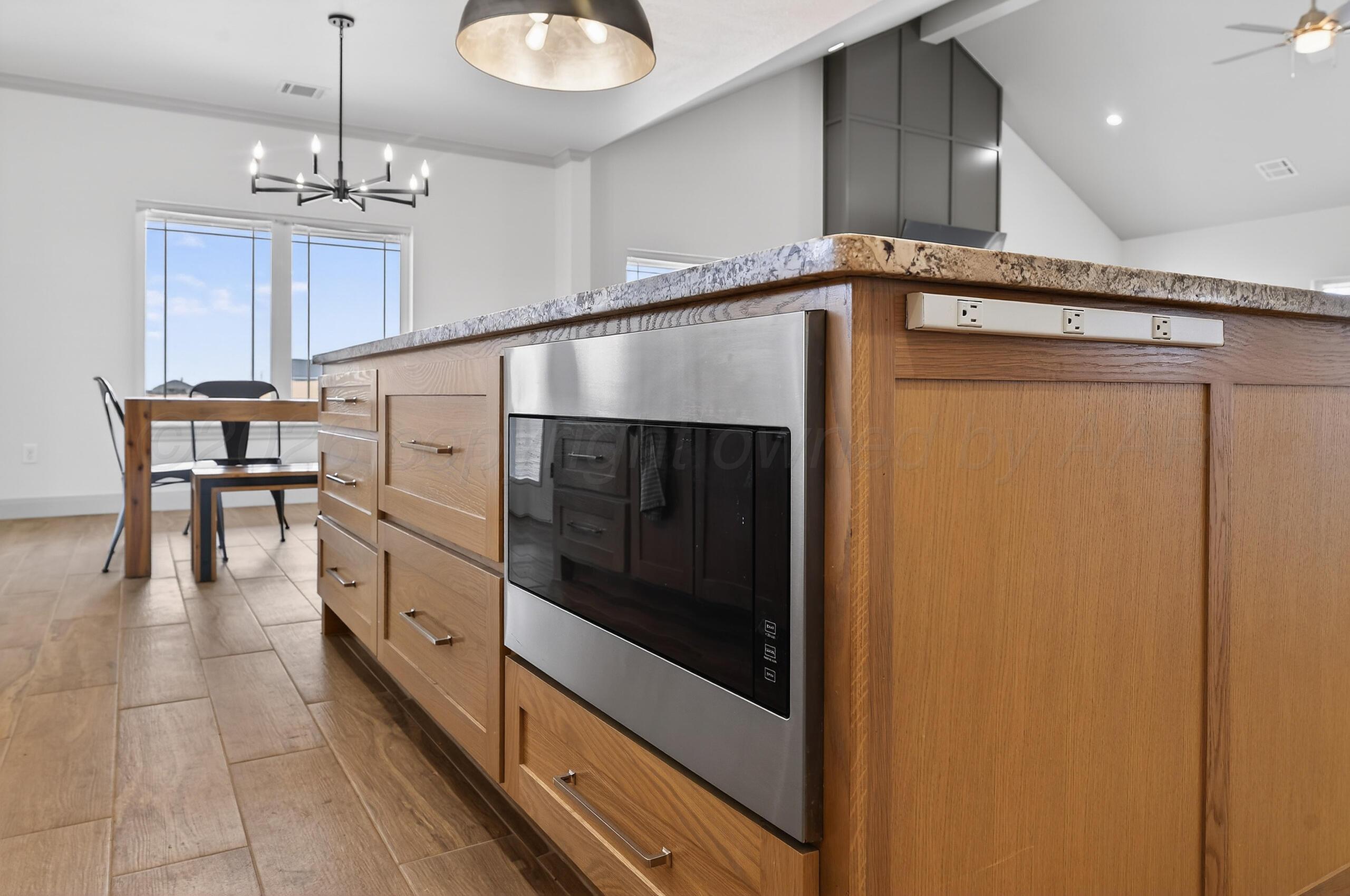 10070 STEELWOOD Lane