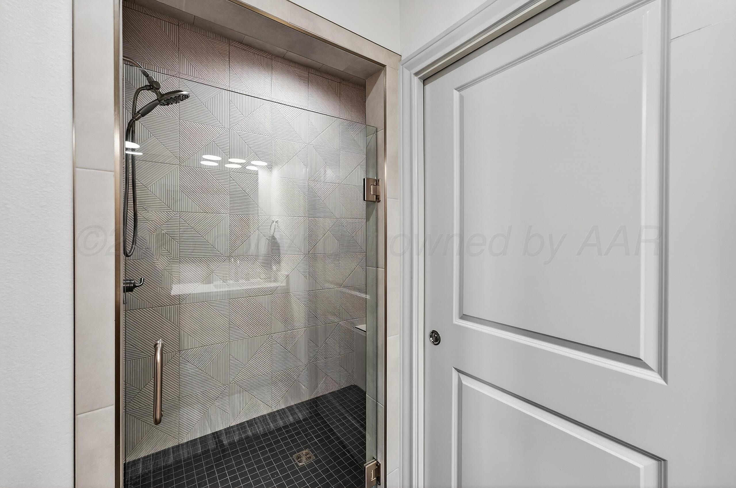 10070 STEELWOOD Lane