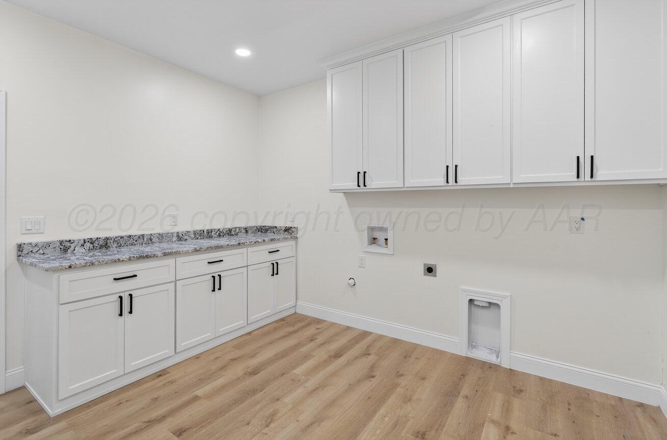 21150 W Farmers Avenue