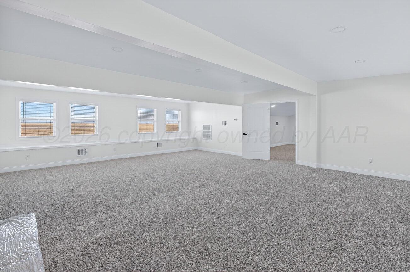 21150 W Farmers Avenue